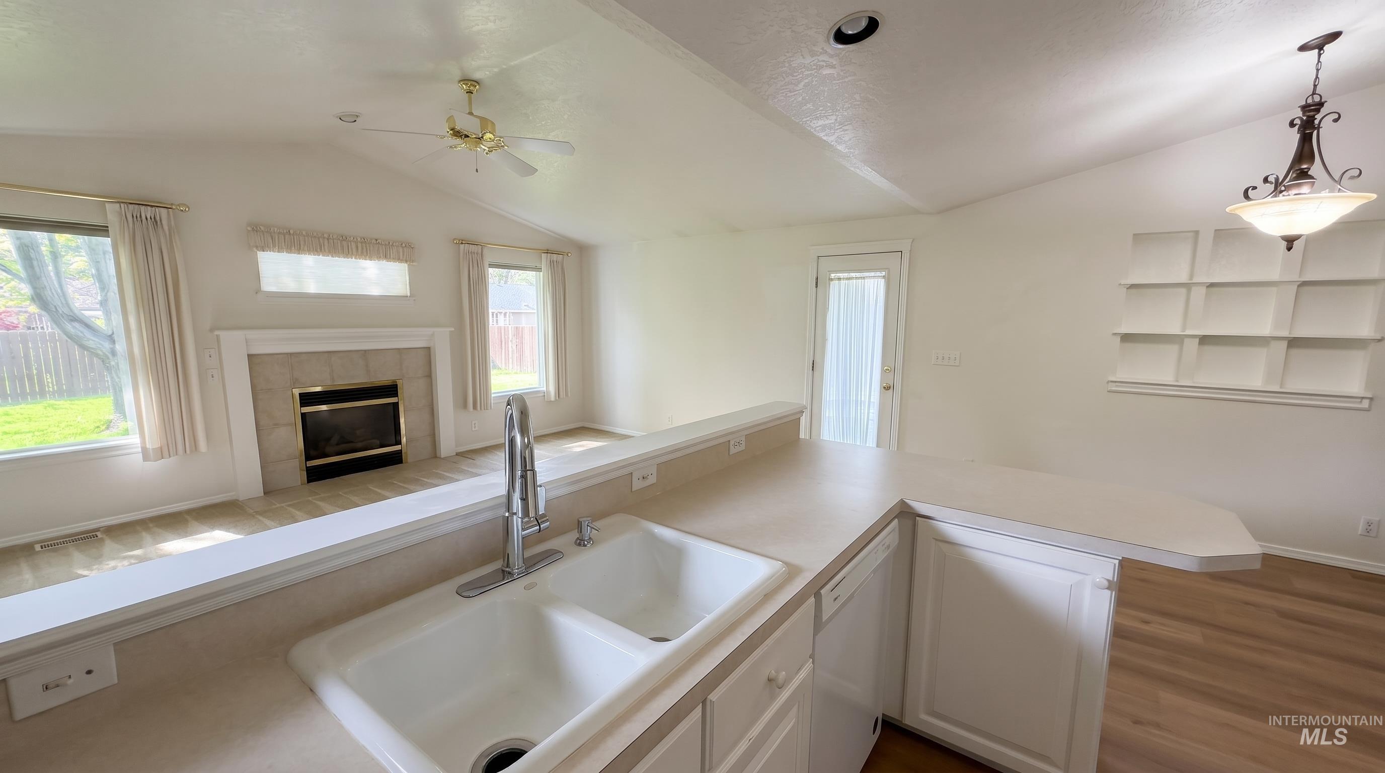 4191 N Waterford Pl, Boise, Idaho 83703, 3 Bedrooms, 2 Bathrooms, Residential For Sale, Price $495,000,MLS 98983962