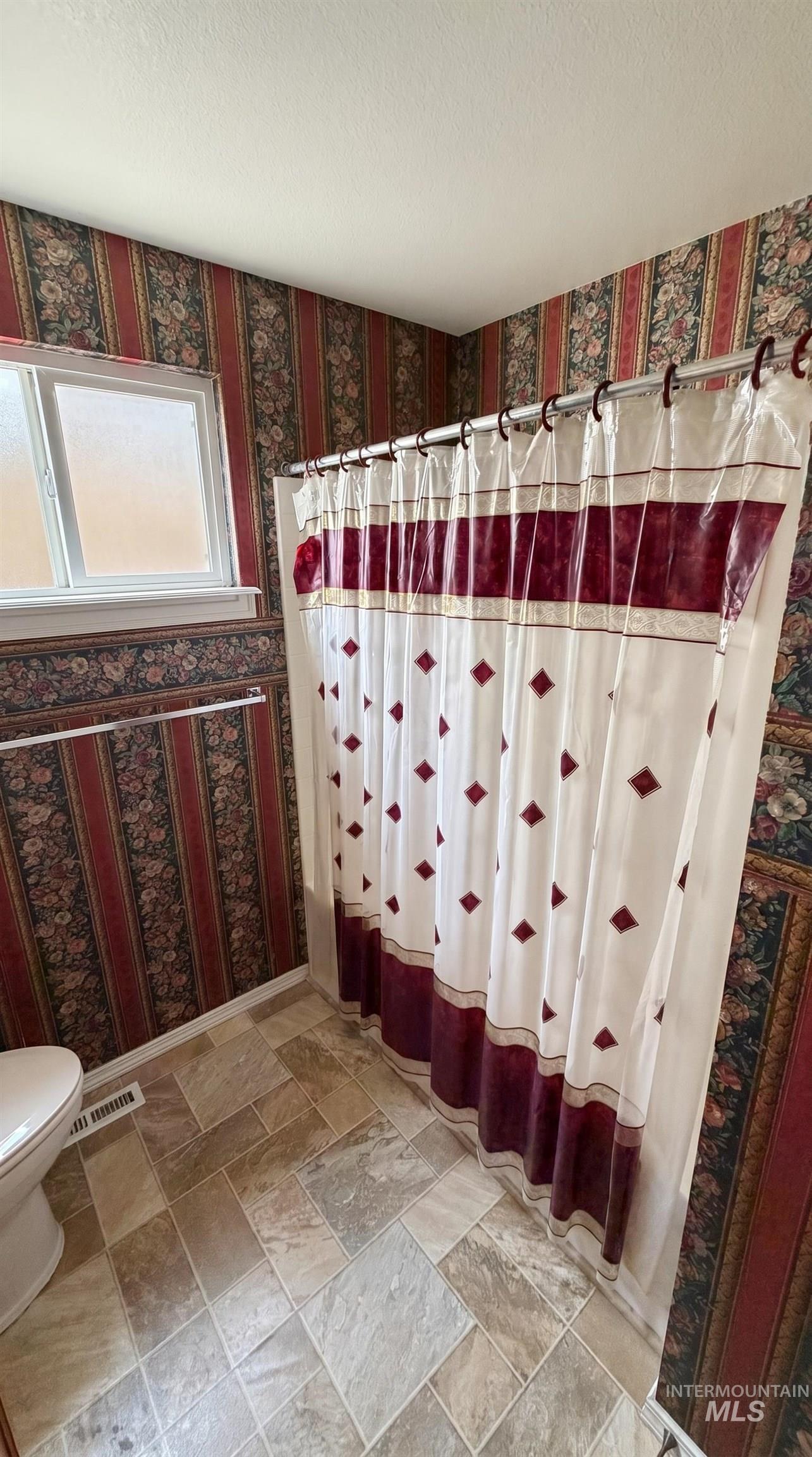 4191 N Waterford Pl, Boise, Idaho 83703, 3 Bedrooms, 2 Bathrooms, Residential For Sale, Price $495,000,MLS 98983962