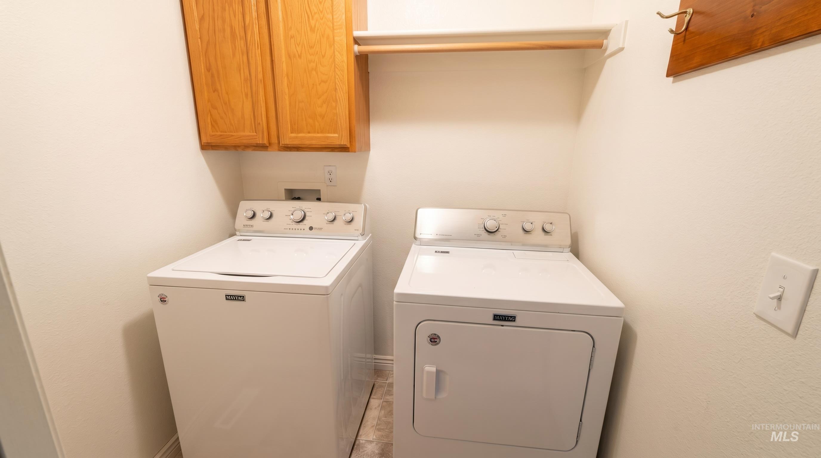 4191 N Waterford Pl, Boise, Idaho 83703, 3 Bedrooms, 2 Bathrooms, Residential For Sale, Price $495,000,MLS 98983962