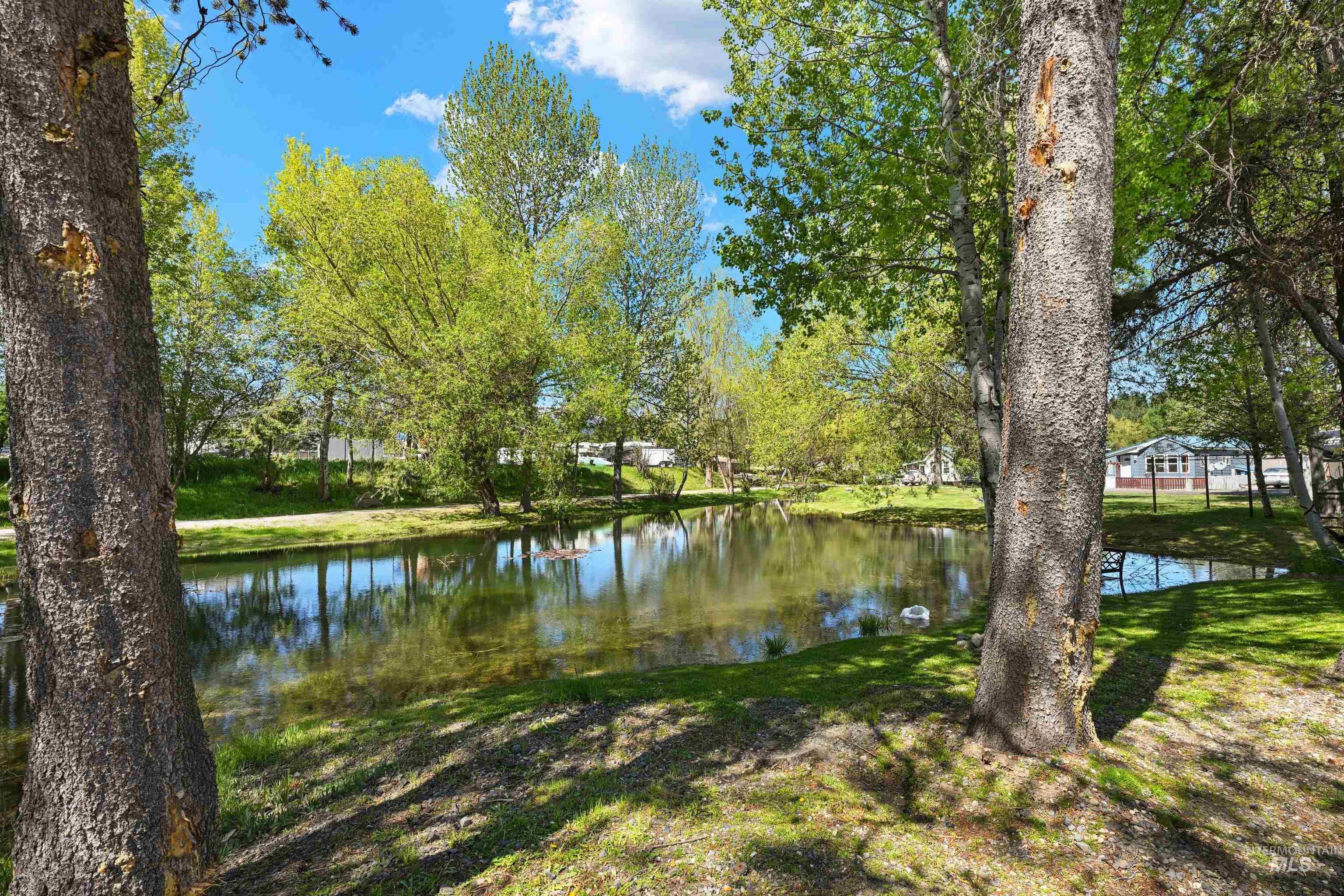 5 D, Cascade, Idaho 83611, 1 Bedroom, 1 Bathroom, Residential For Sale, Price $179,000, 98983963
