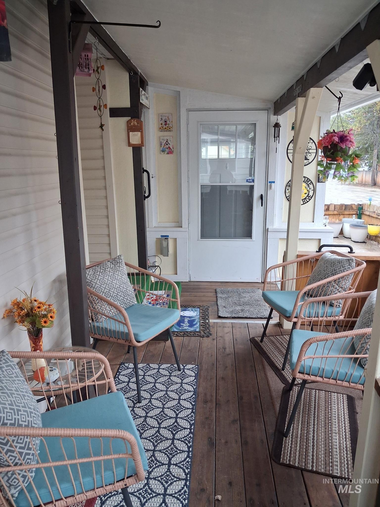 514 Sawyer St, Cascade, Idaho 83611, 1 Bedroom, 1 Bathroom, Residential For Sale, Price $185,000,MLS 98983963