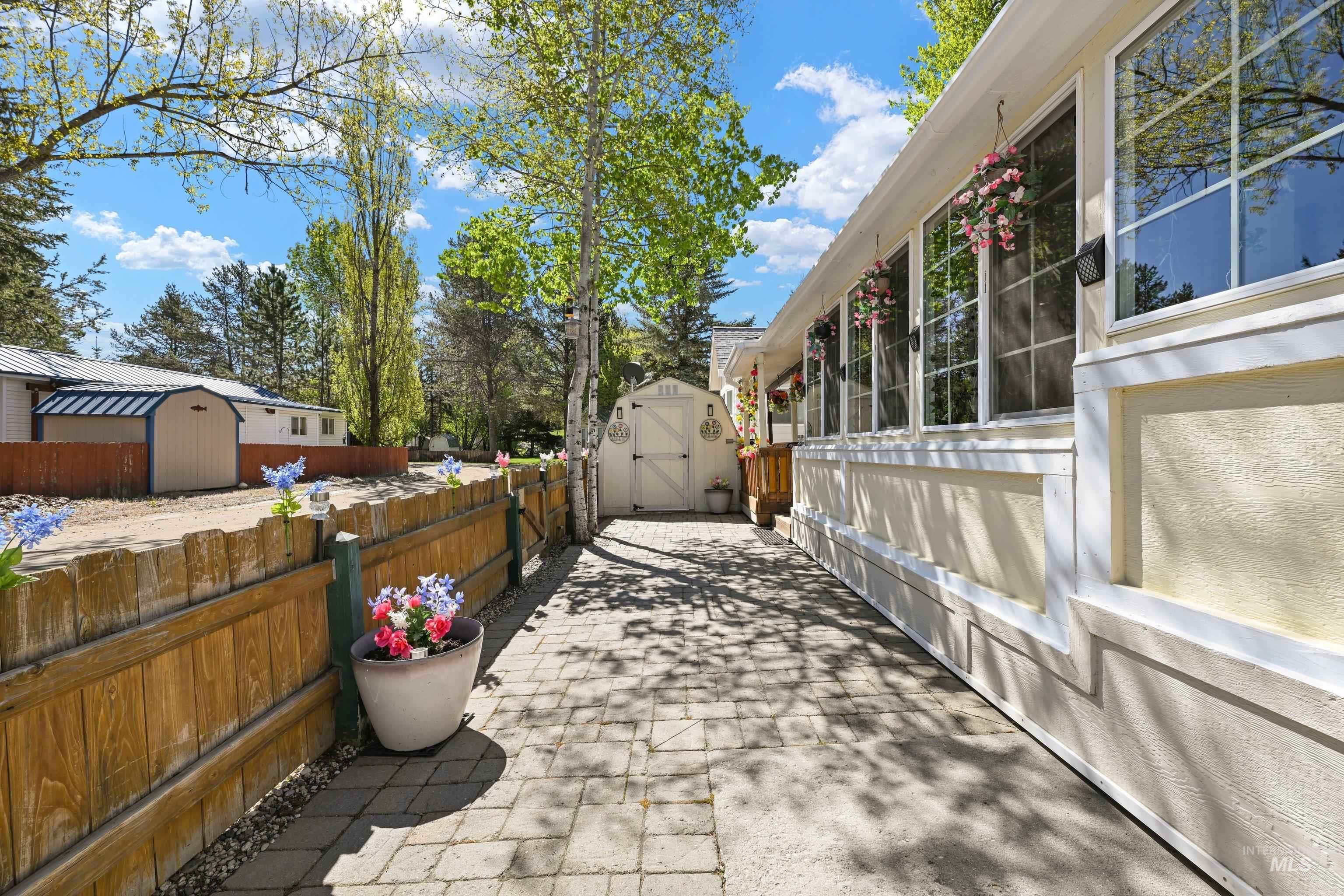 5 D, Cascade, Idaho 83611, 1 Bedroom, 1 Bathroom, Residential For Sale, Price $179,000, 98983963
