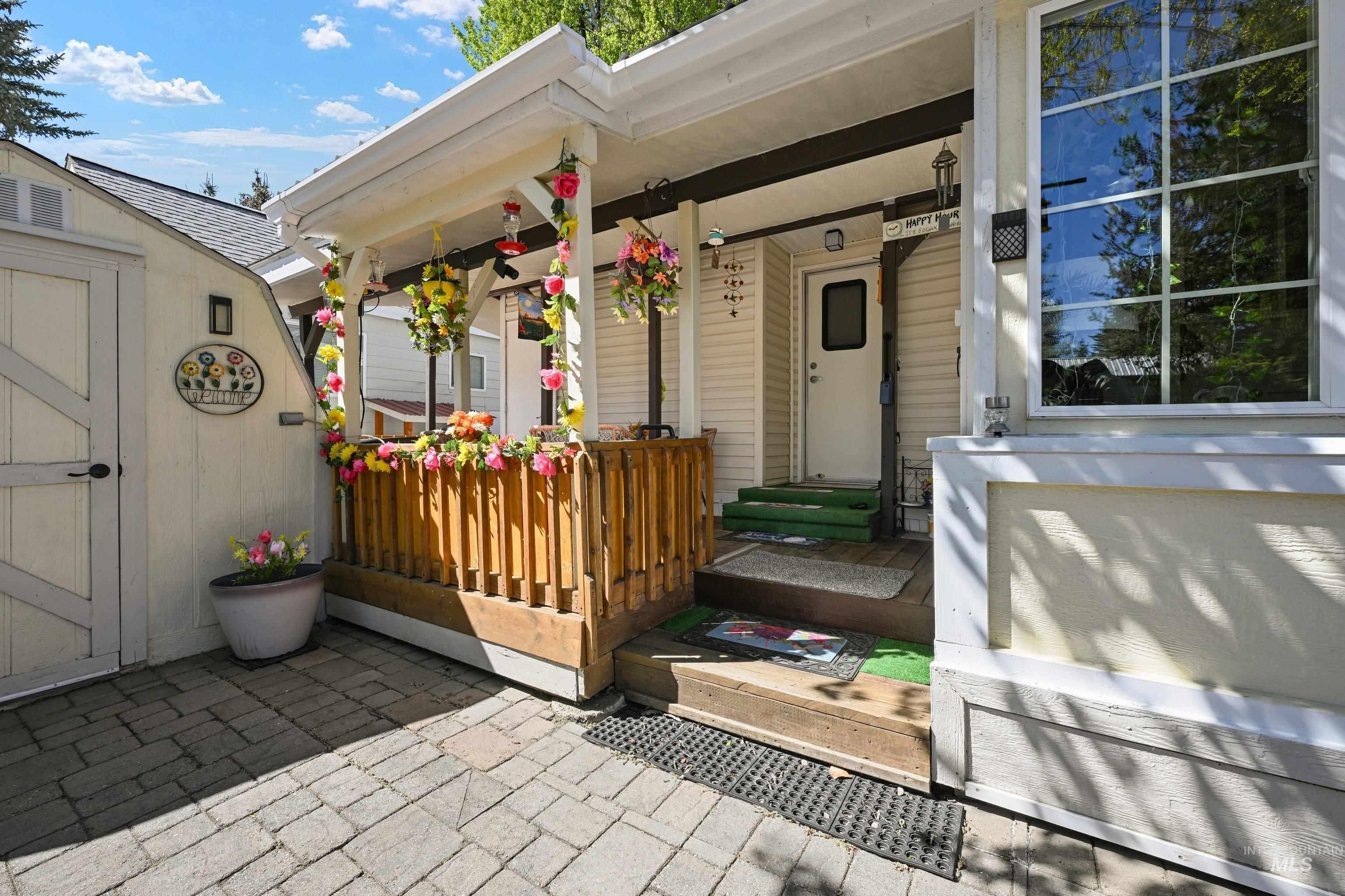 5 D, Cascade, Idaho 83611, 1 Bedroom, 1 Bathroom, Residential For Sale, Price $179,000, 98983963