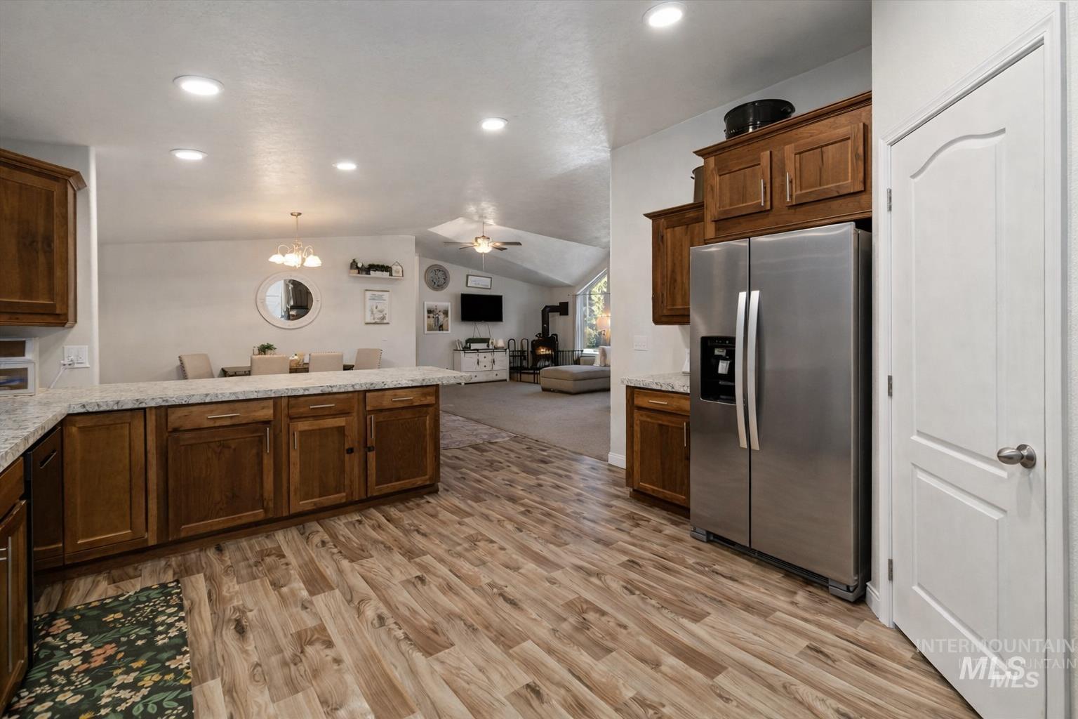 17 Mountain Meadow Rd, Idaho City, Idaho 83631, 3 Bedrooms, 2 Bathrooms, Residential For Sale, Price $475,000, 98983968