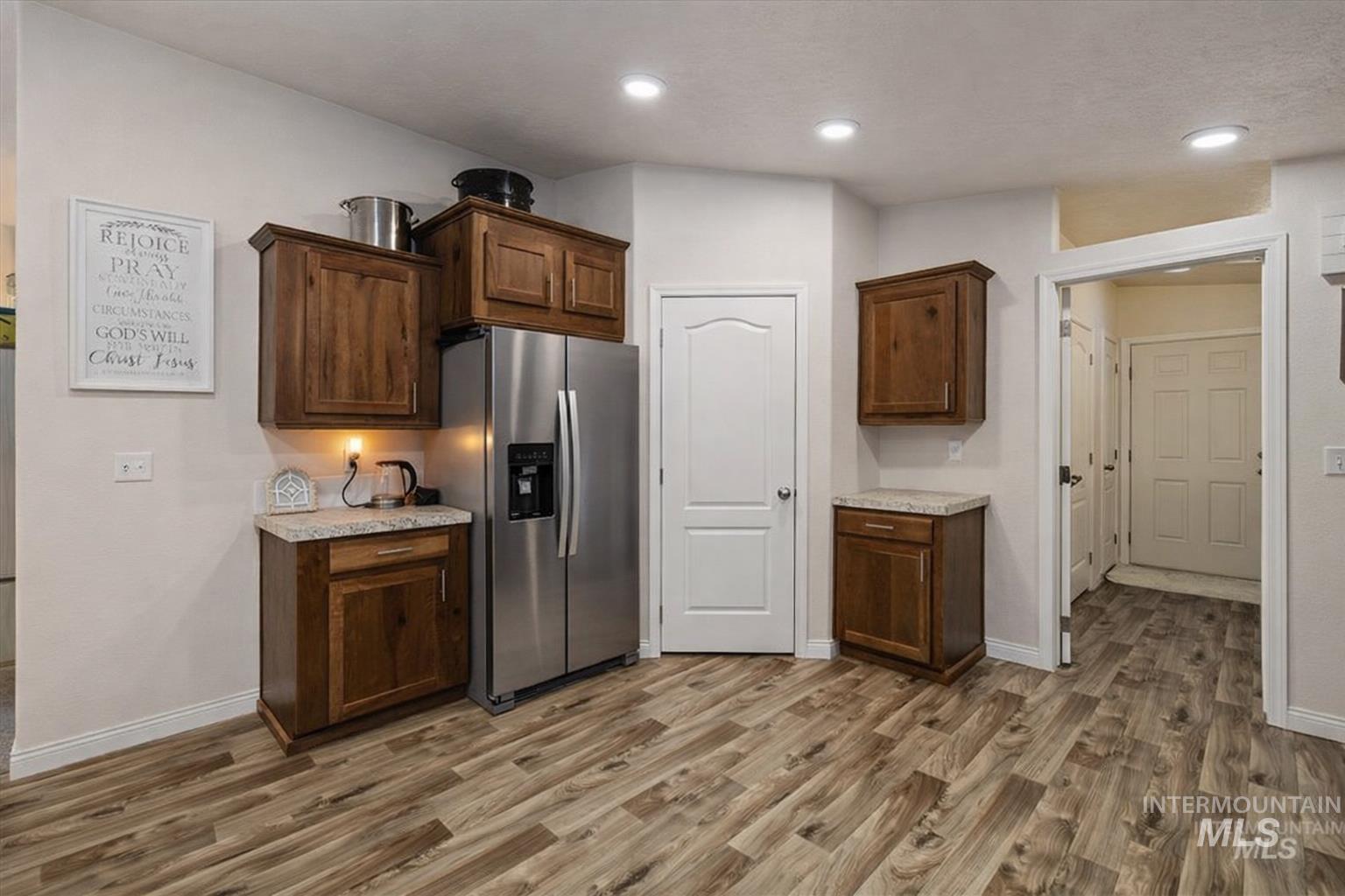 17 Mountain Meadow Rd, Idaho City, Idaho 83631, 3 Bedrooms, 2 Bathrooms, Residential For Sale, Price $475,000, 98983968