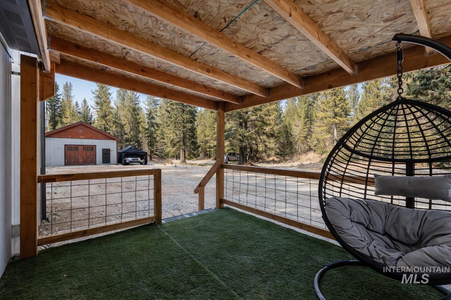 17 Mountain Meadow Rd, Idaho City, Idaho 83631, 3 Bedrooms, 2 Bathrooms, Residential For Sale, Price $475,000, 98983968