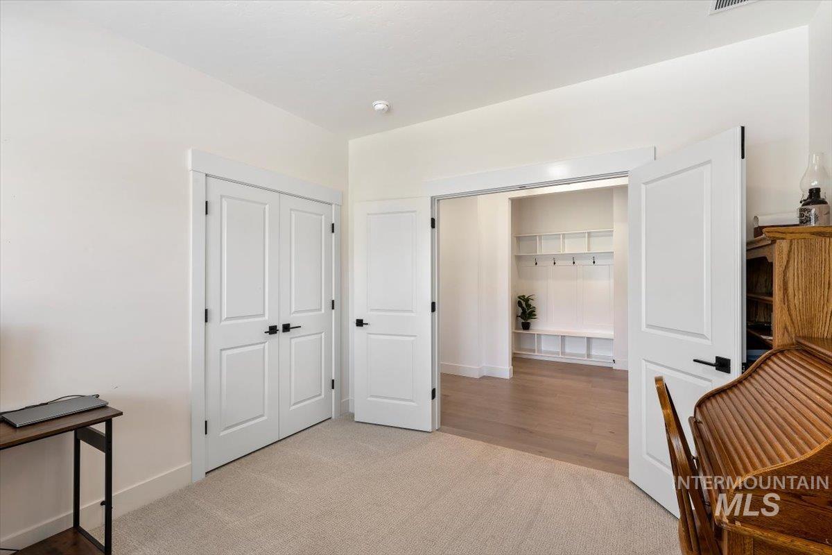 4975 N Brock Ave, Meridian, Idaho 83646-7690, 3 Bedrooms, 2 Bathrooms, Residential For Sale, Price $569,900, 98983969