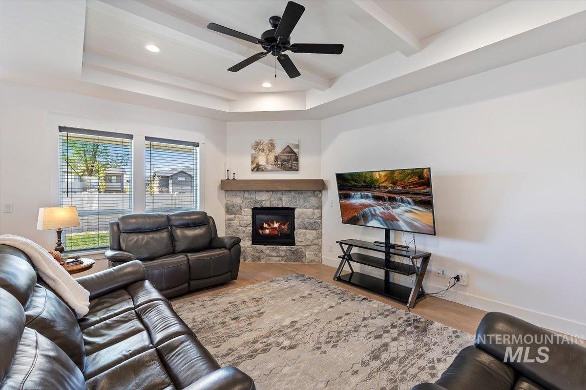 4975 N Brock Ave, Meridian, Idaho 83646-7690, 3 Bedrooms, 2 Bathrooms, Residential For Sale, Price $569,900, 98983969