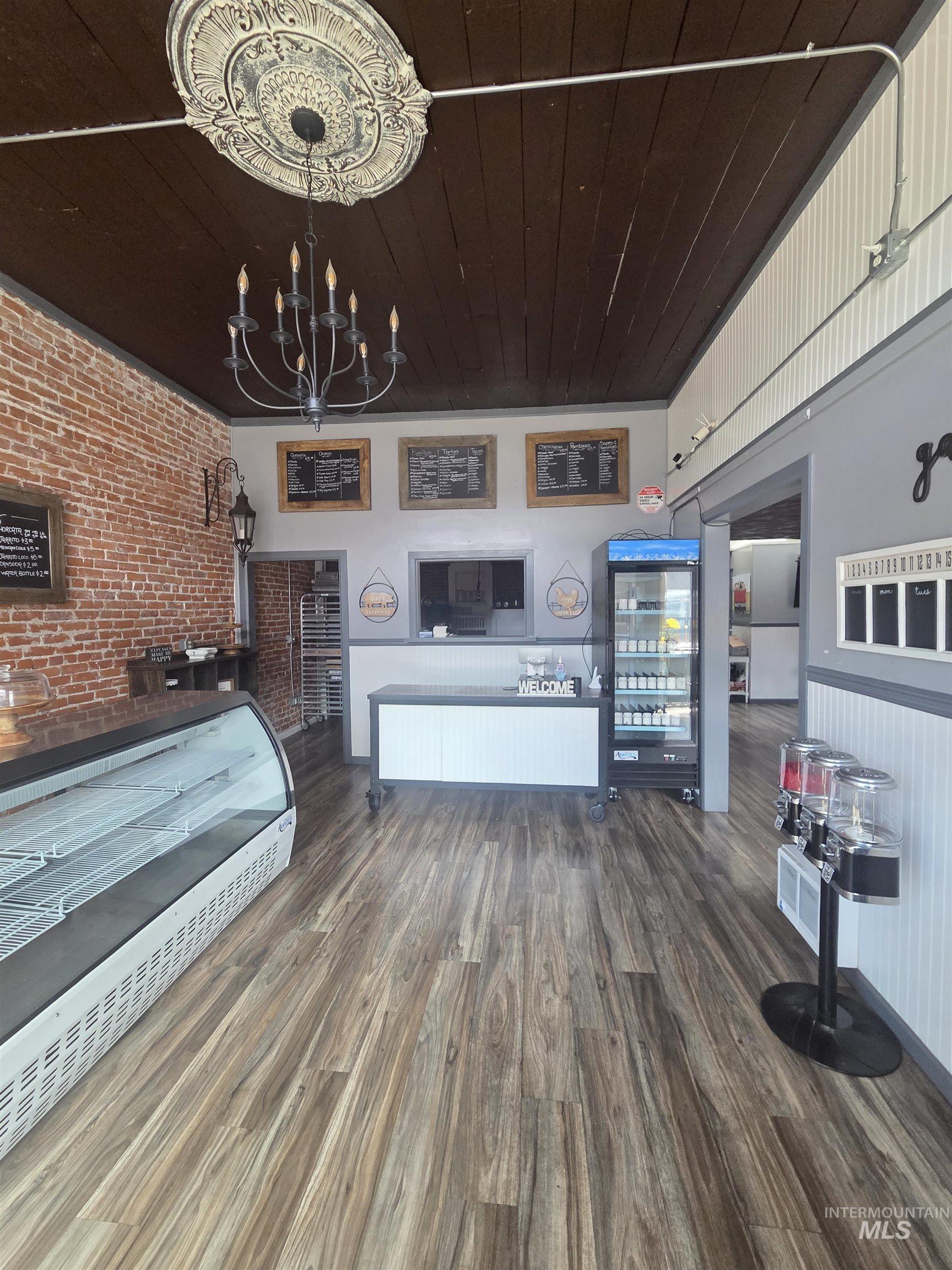 847 Main Street, Pomeroy, Washington 99347, Business/Commercial For Sale, Price $139,000,MLS 98983971