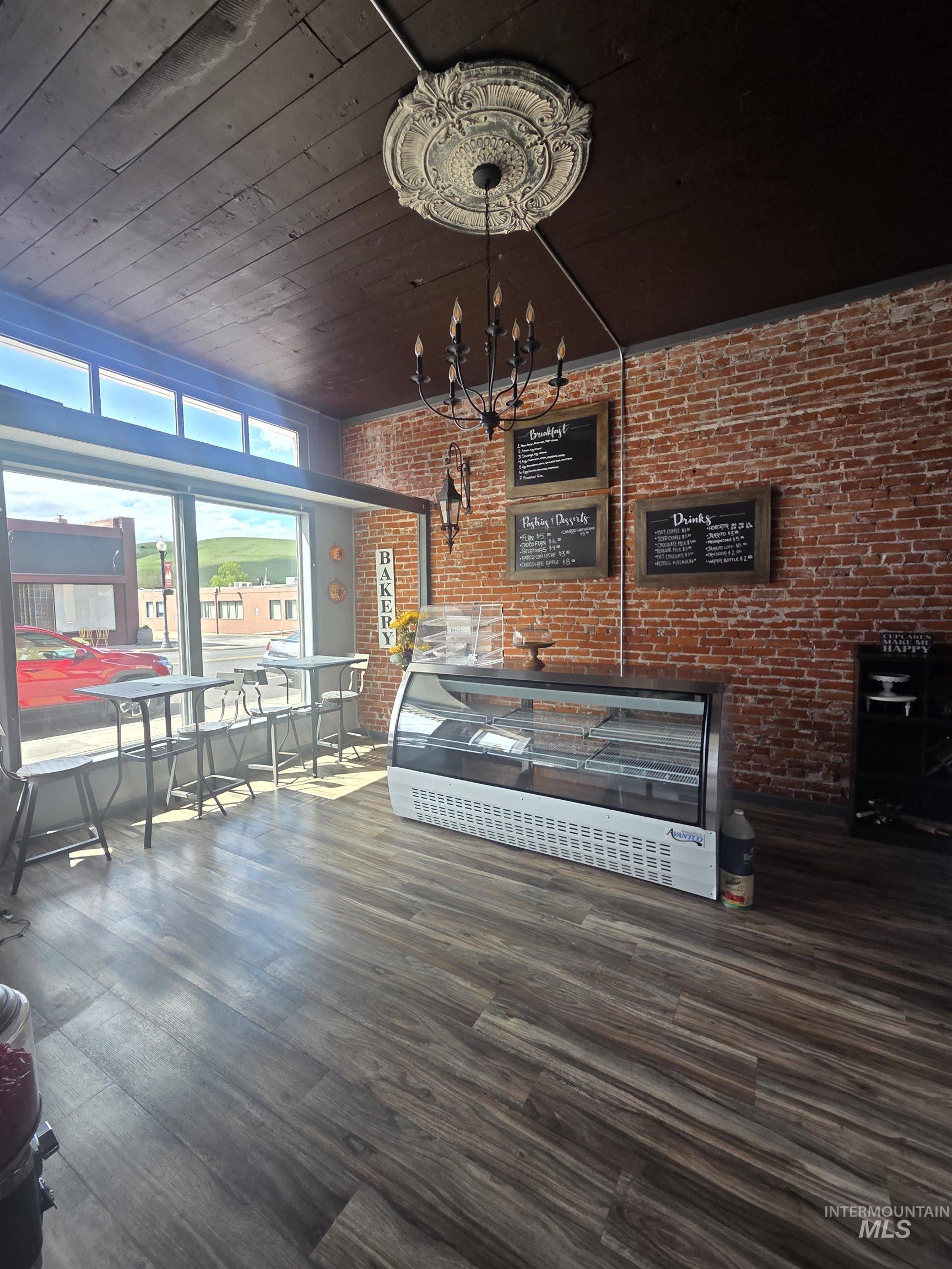 847 Main Street, Pomeroy, Washington 99347, Business/Commercial For Sale, Price $139,000,MLS 98983971