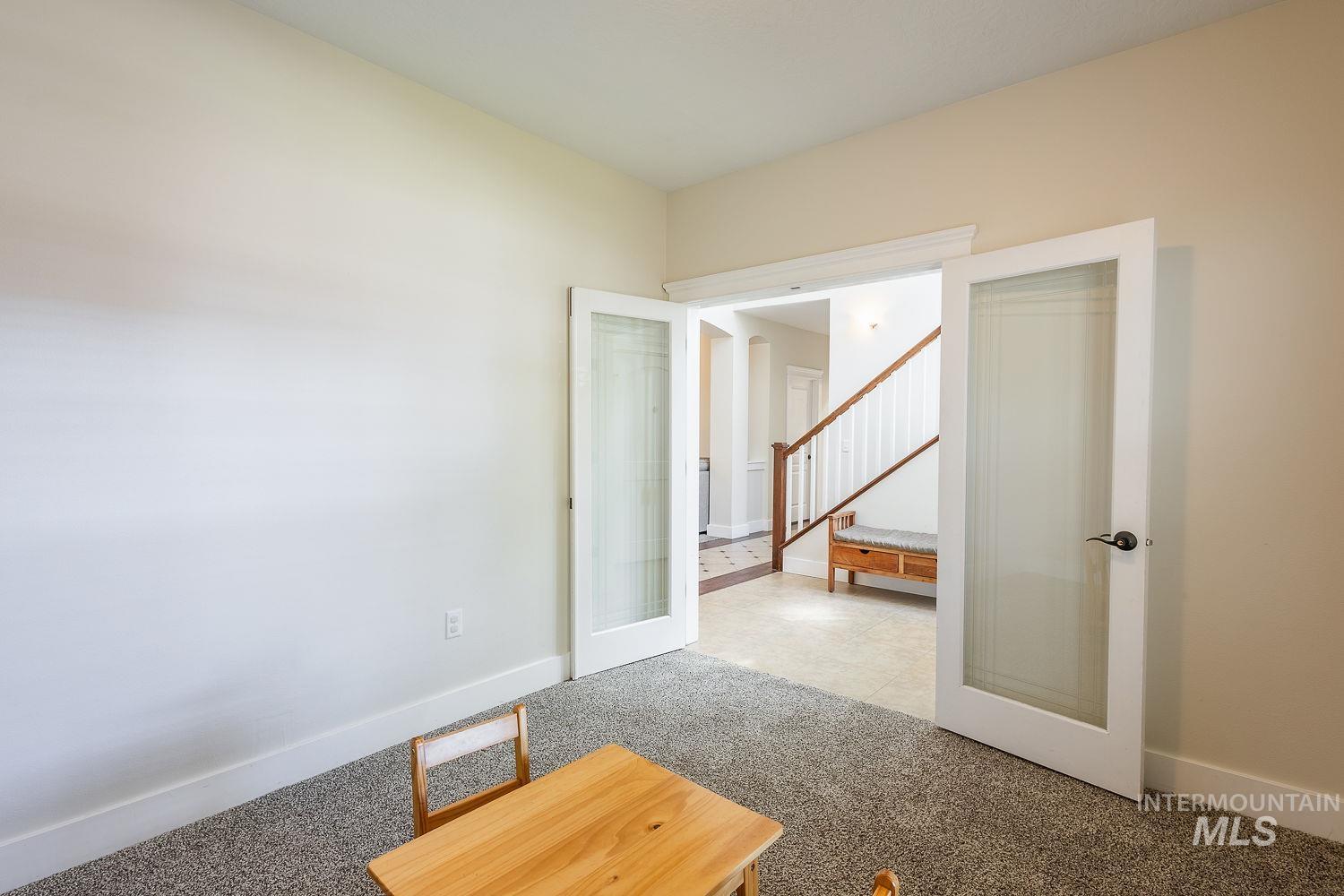 591 N Pringlewood Pl, Star, Idaho 53669, 4 Bedrooms, 3 Bathrooms, Residential For Sale, Price $598,000, 98983973