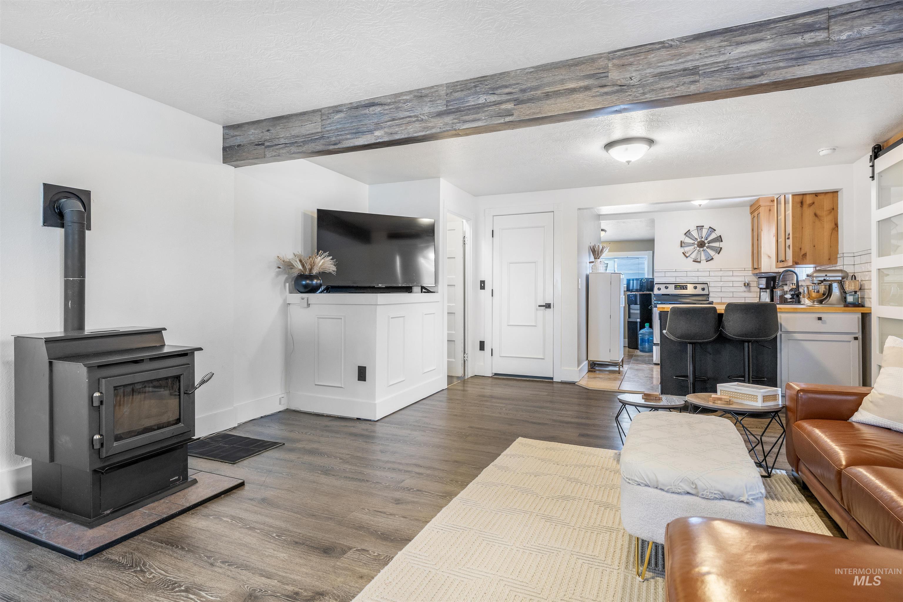 210 Carrie Rex Ave, Melba, Idaho 83641, 2 Bedrooms, 1 Bathroom, Residential For Sale, Price $315,900, 98983974