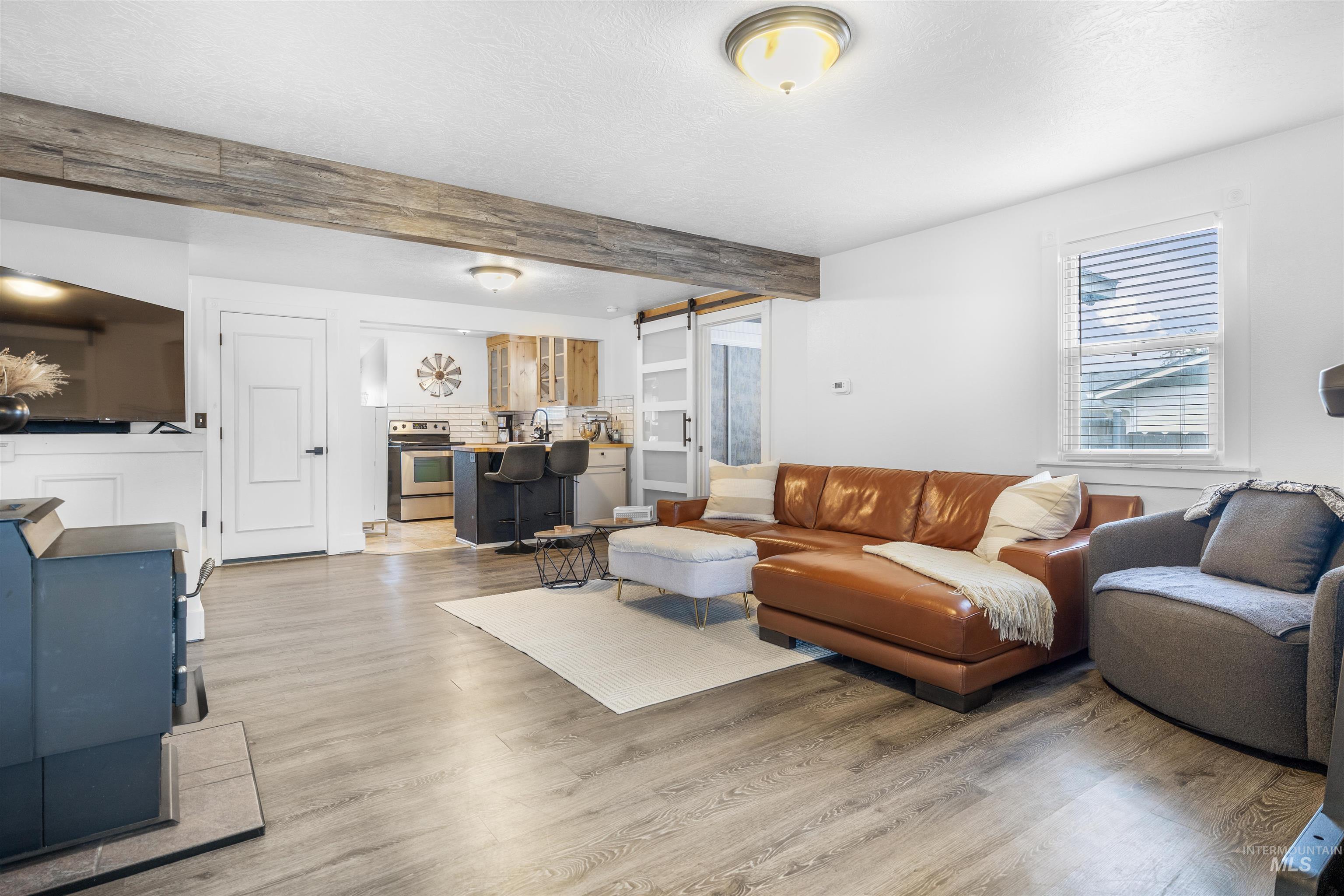 210 Carrie Rex Ave, Melba, Idaho 83641, 2 Bedrooms, 1 Bathroom, Residential For Sale, Price $315,900, 98983974