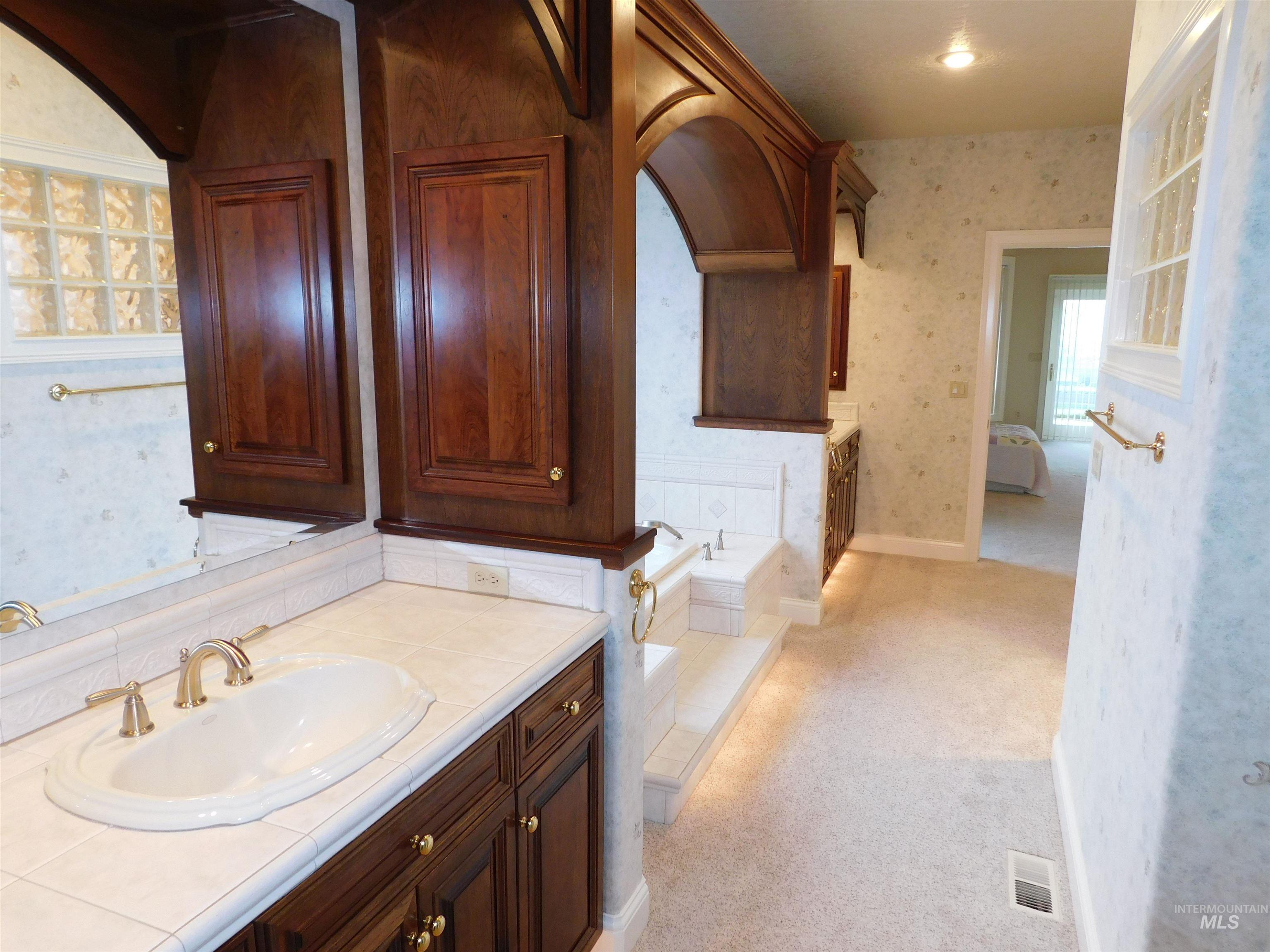 17777 Allendale, Wilder, Idaho 83676, 5 Bedrooms, 4.5 Bathrooms, Residential For Sale, Price $2,500,000, 98983978