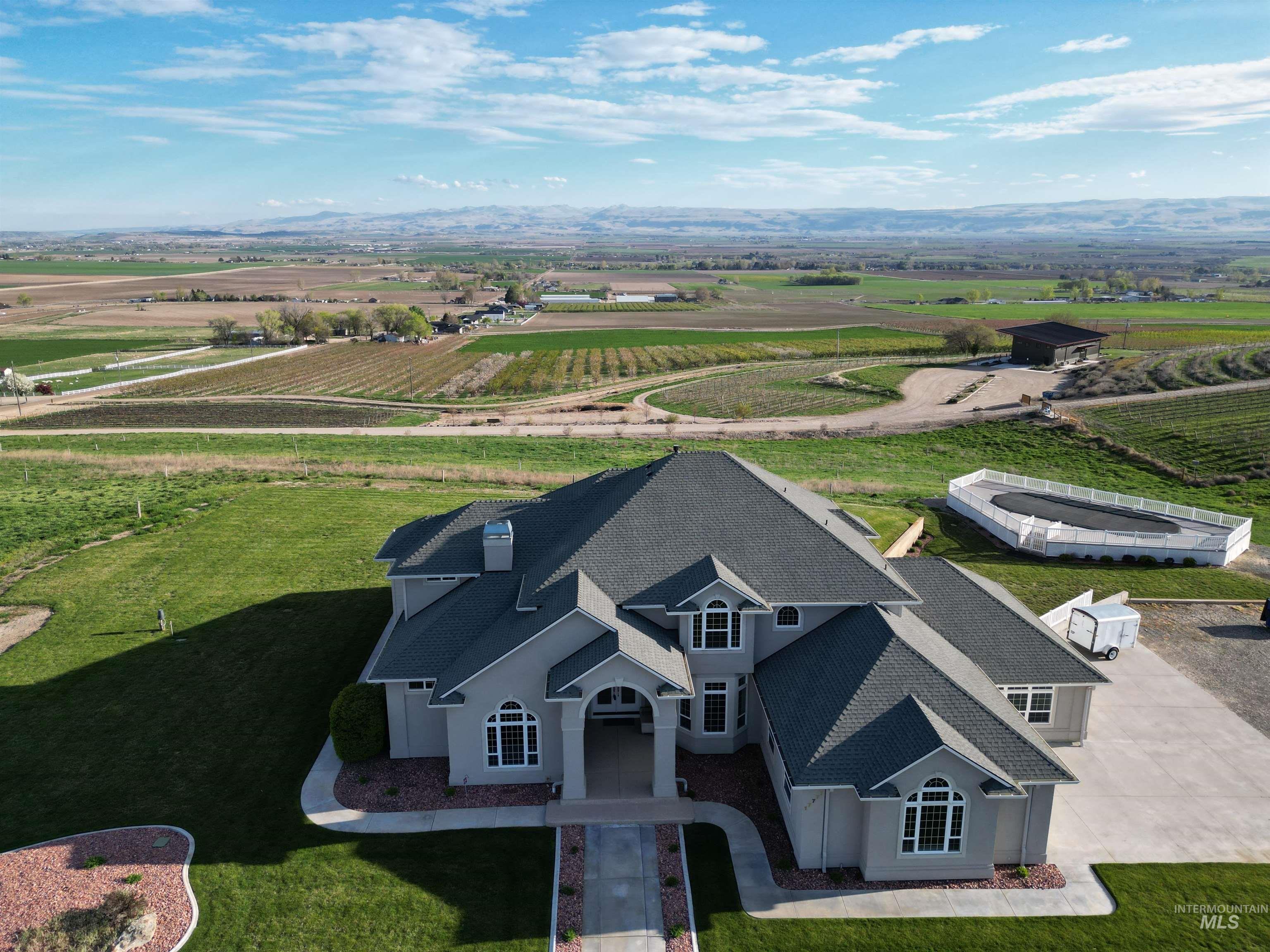 17777 Allendale, Wilder, Idaho 83676, 5 Bedrooms, 4.5 Bathrooms, Residential For Sale, Price $2,500,000, 98983978