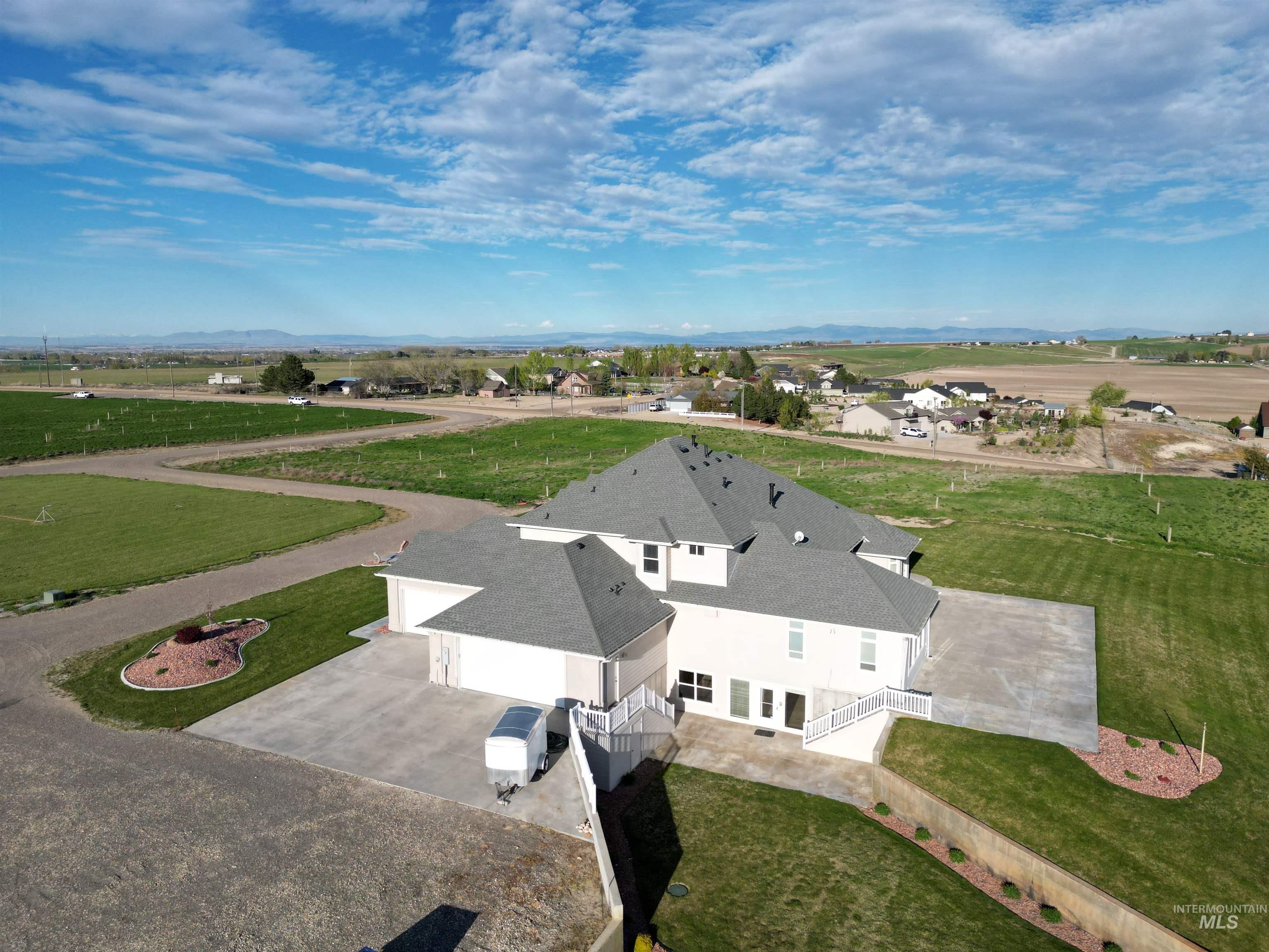 17777 Allendale, Wilder, Idaho 83676, 5 Bedrooms, 4.5 Bathrooms, Residential For Sale, Price $2,500,000, 98983978