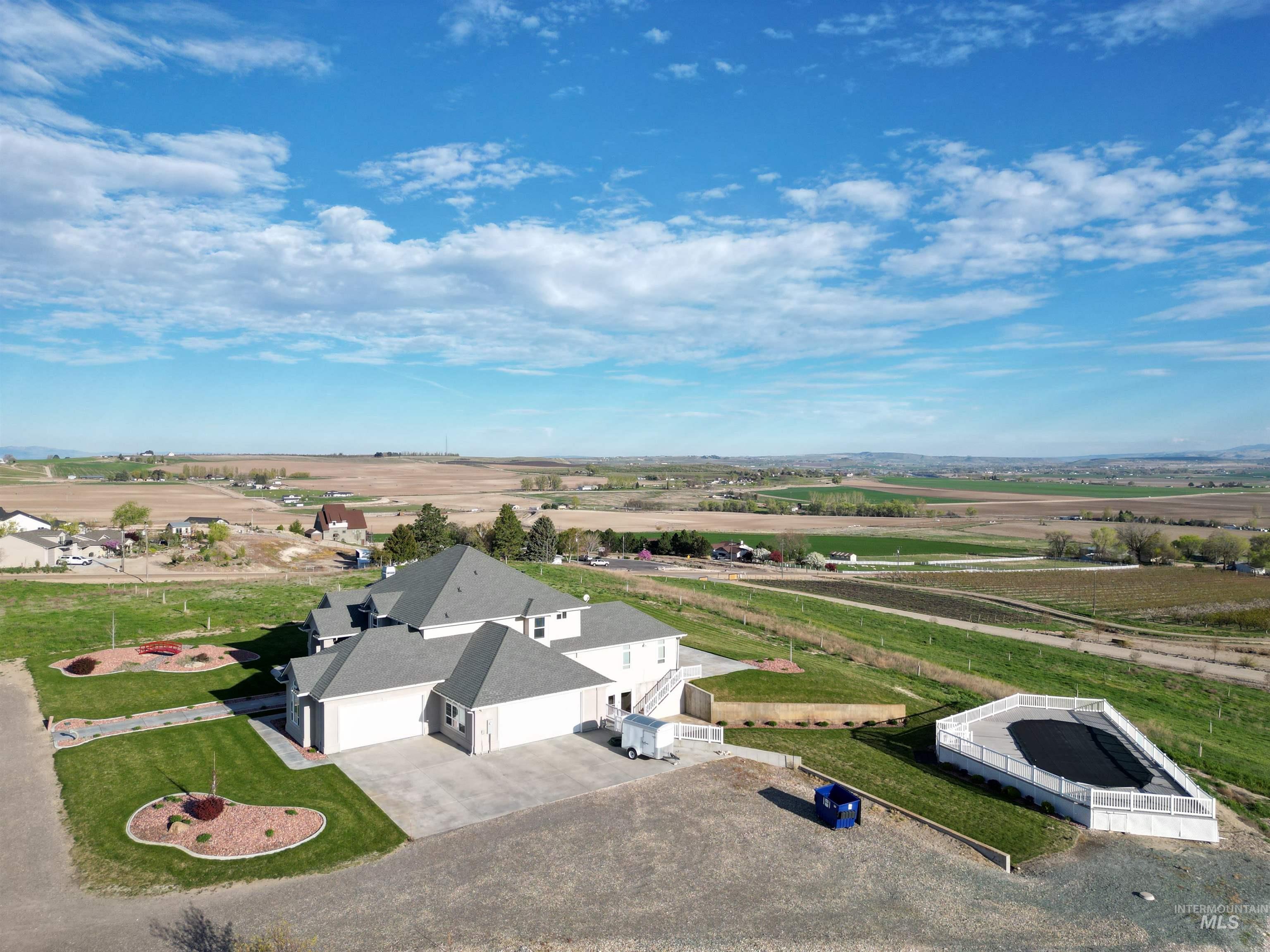 17777 Allendale, Wilder, Idaho 83676, 5 Bedrooms, 4.5 Bathrooms, Residential For Sale, Price $2,500,000, 98983978