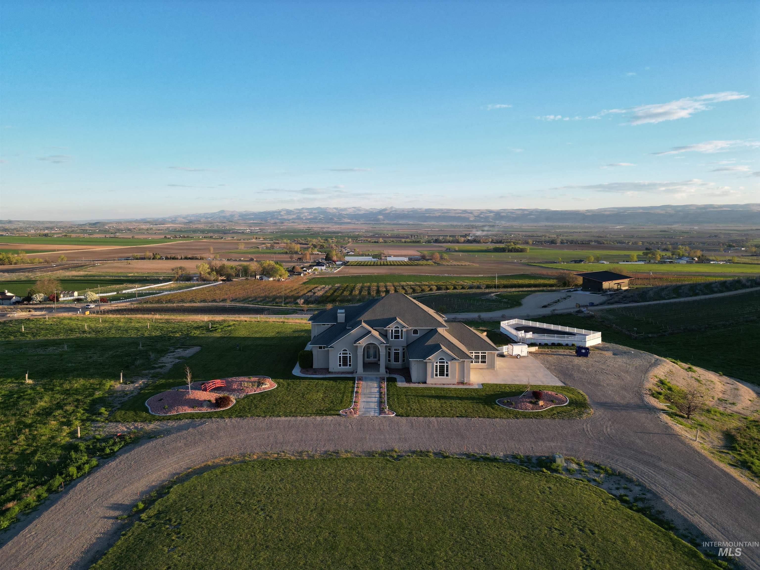 17777 Allendale, Wilder, Idaho 83676, 5 Bedrooms, 4.5 Bathrooms, Residential For Sale, Price $2,500,000, 98983978