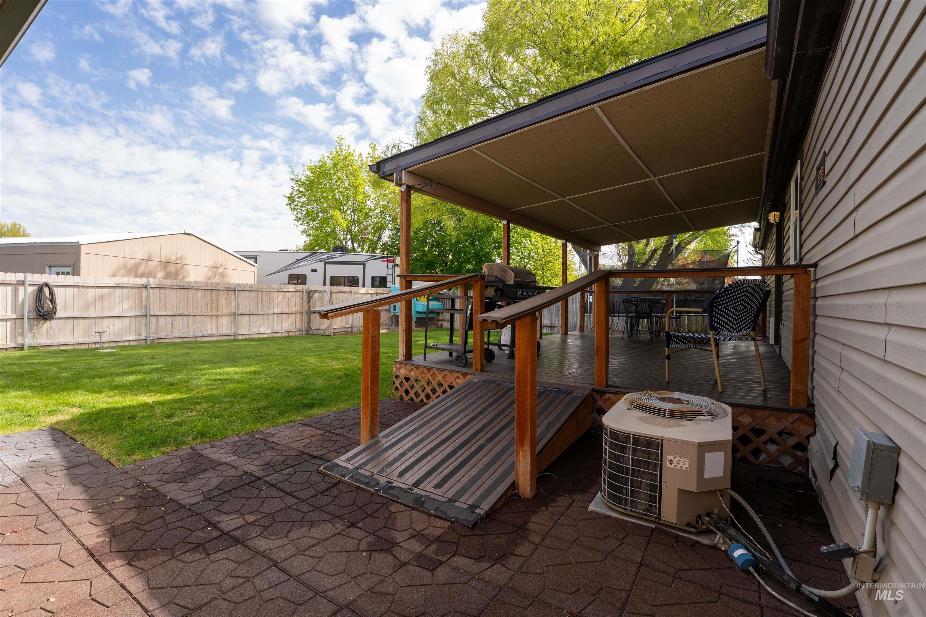 11394 W Zachery Ave., Nampa, Idaho 83651, 3 Bedrooms, 2 Bathrooms, Residential For Sale, Price $344,900,MLS 98983979