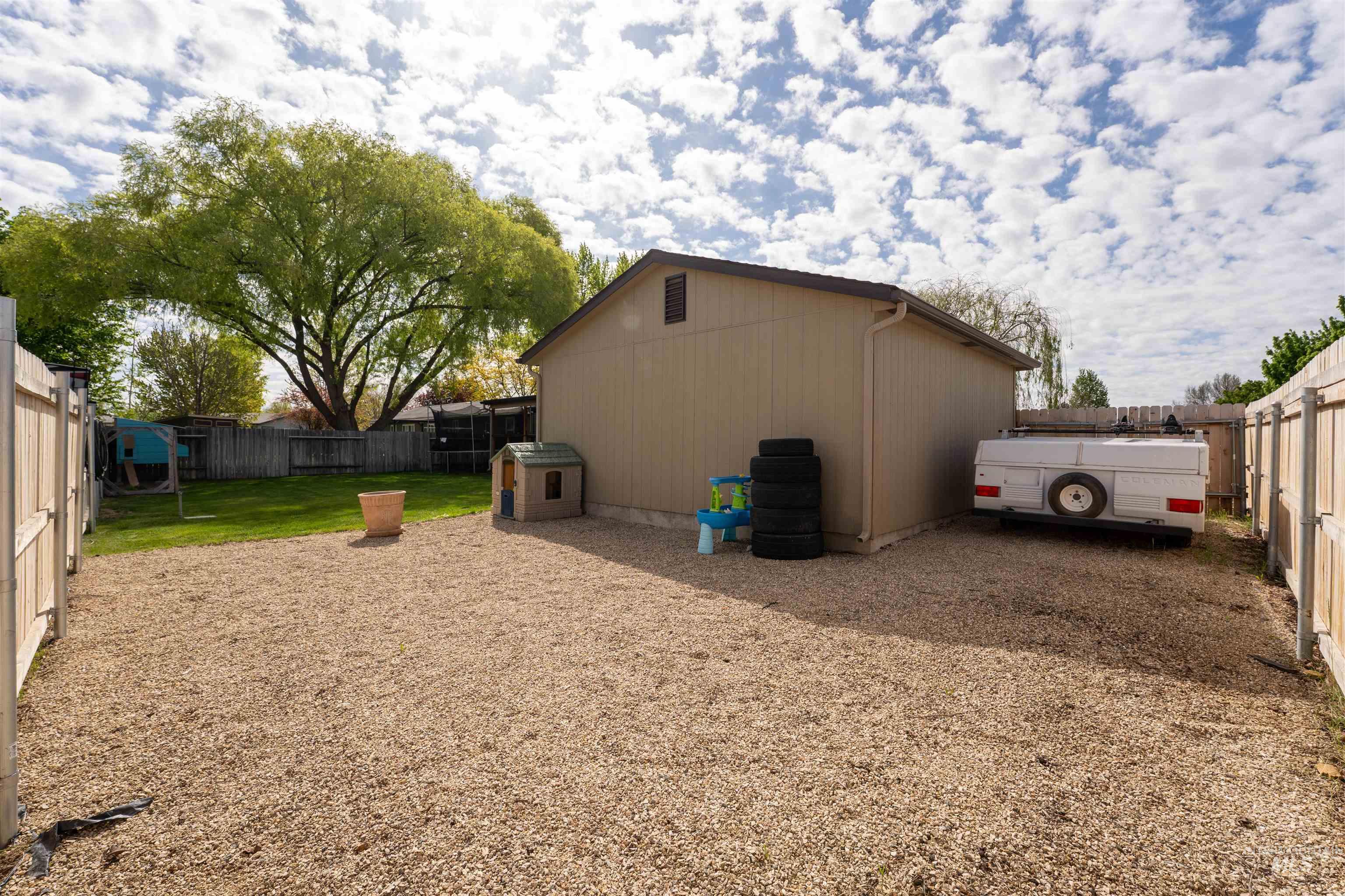 11394 W Zachery Ave., Nampa, Idaho 83651, 3 Bedrooms, 2 Bathrooms, Residential For Sale, Price $344,900,MLS 98983979