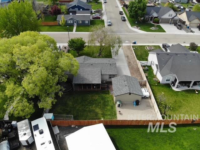 11394 W Zachery Ave., Nampa, Idaho 83651, 3 Bedrooms, 2 Bathrooms, Residential For Sale, Price $344,900,MLS 98983979