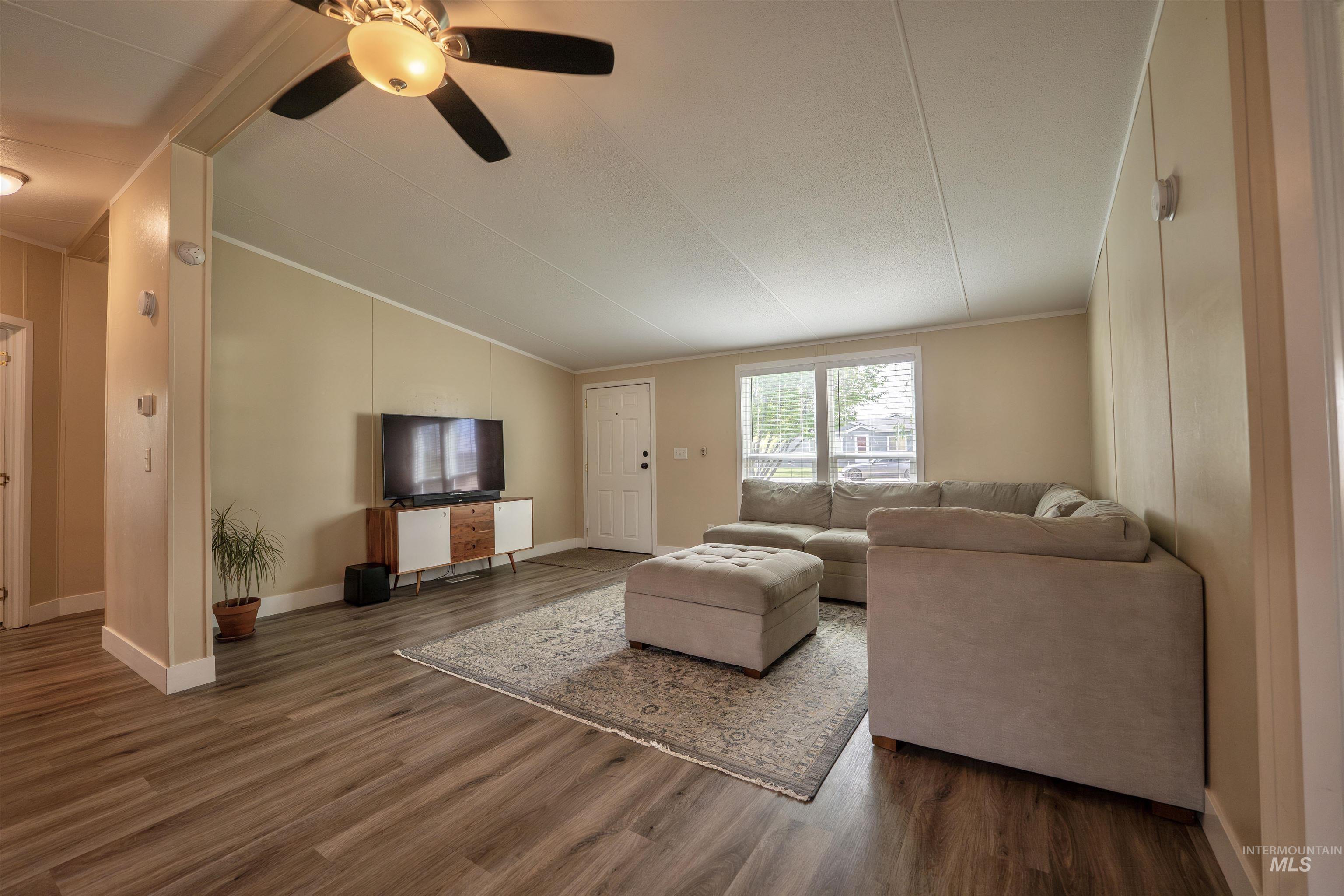 11394 W Zachery Ave., Nampa, Idaho 83651, 3 Bedrooms, 2 Bathrooms, Residential For Sale, Price $344,900,MLS 98983979