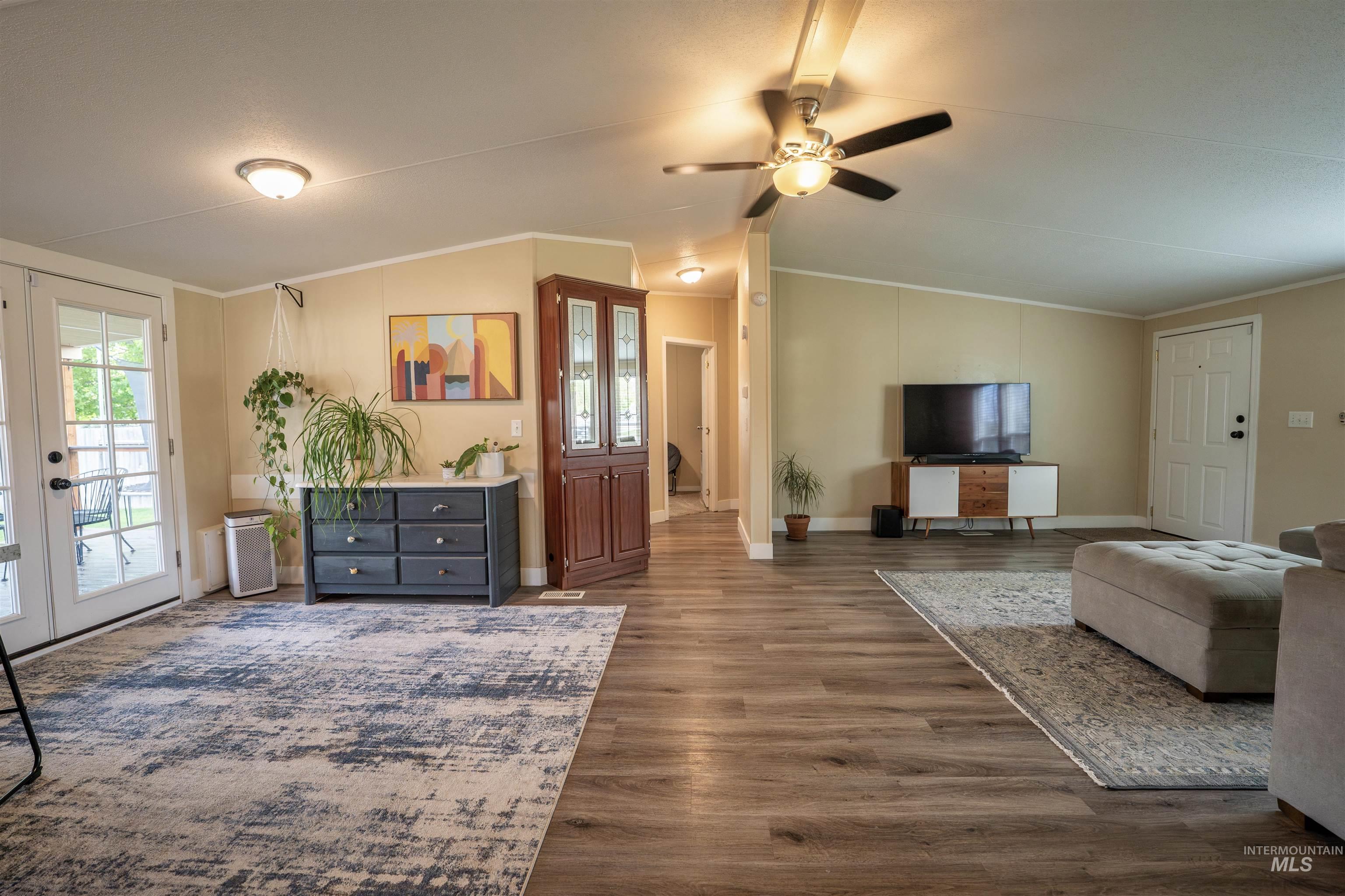 11394 W Zachery Ave., Nampa, Idaho 83651, 3 Bedrooms, 2 Bathrooms, Residential For Sale, Price $344,900,MLS 98983979