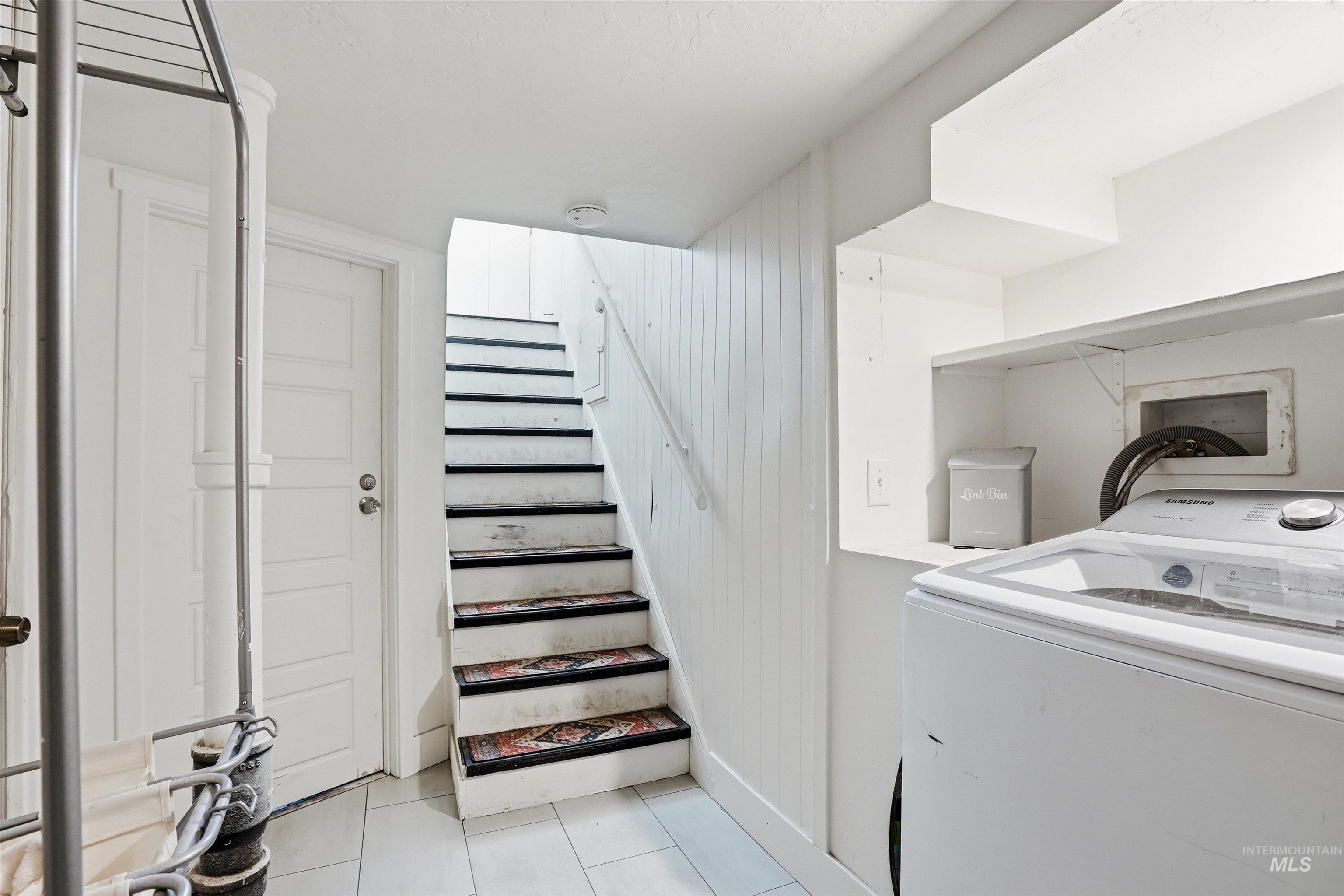 1918&1920 Cleveland Blvd, Caldwell, Idaho 83605, 2 Bedrooms, 1 Bathroom, Residential Income For Sale, Price $449,000, 98983980