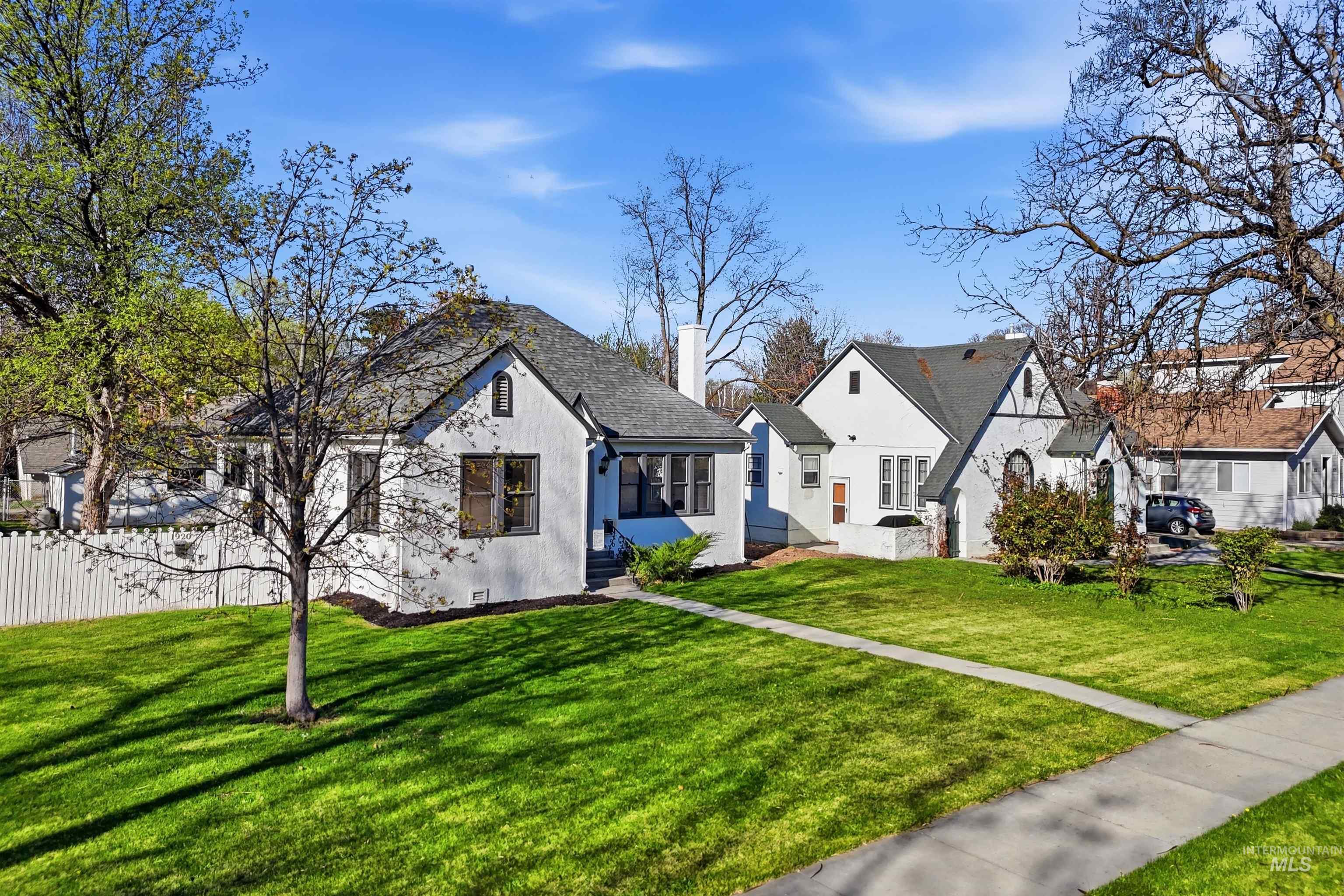 1918&1920 Cleveland Blvd, Caldwell, Idaho 83605, 2 Bedrooms, 1 Bathroom, Residential Income For Sale, Price $449,000, 98983980