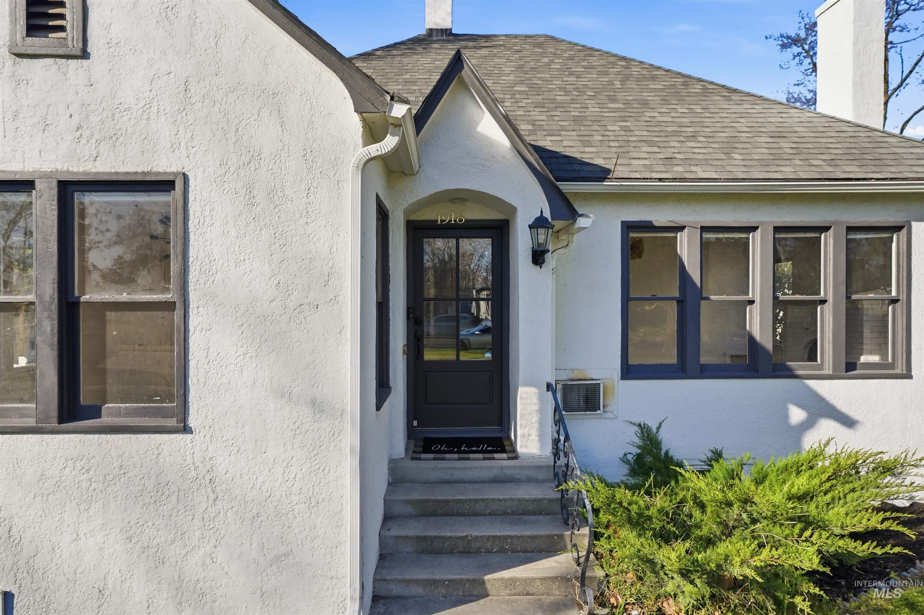 1918&1920 Cleveland Blvd, Caldwell, Idaho 83605, 2 Bedrooms, 1 Bathroom, Residential Income For Sale, Price $449,000, 98983980