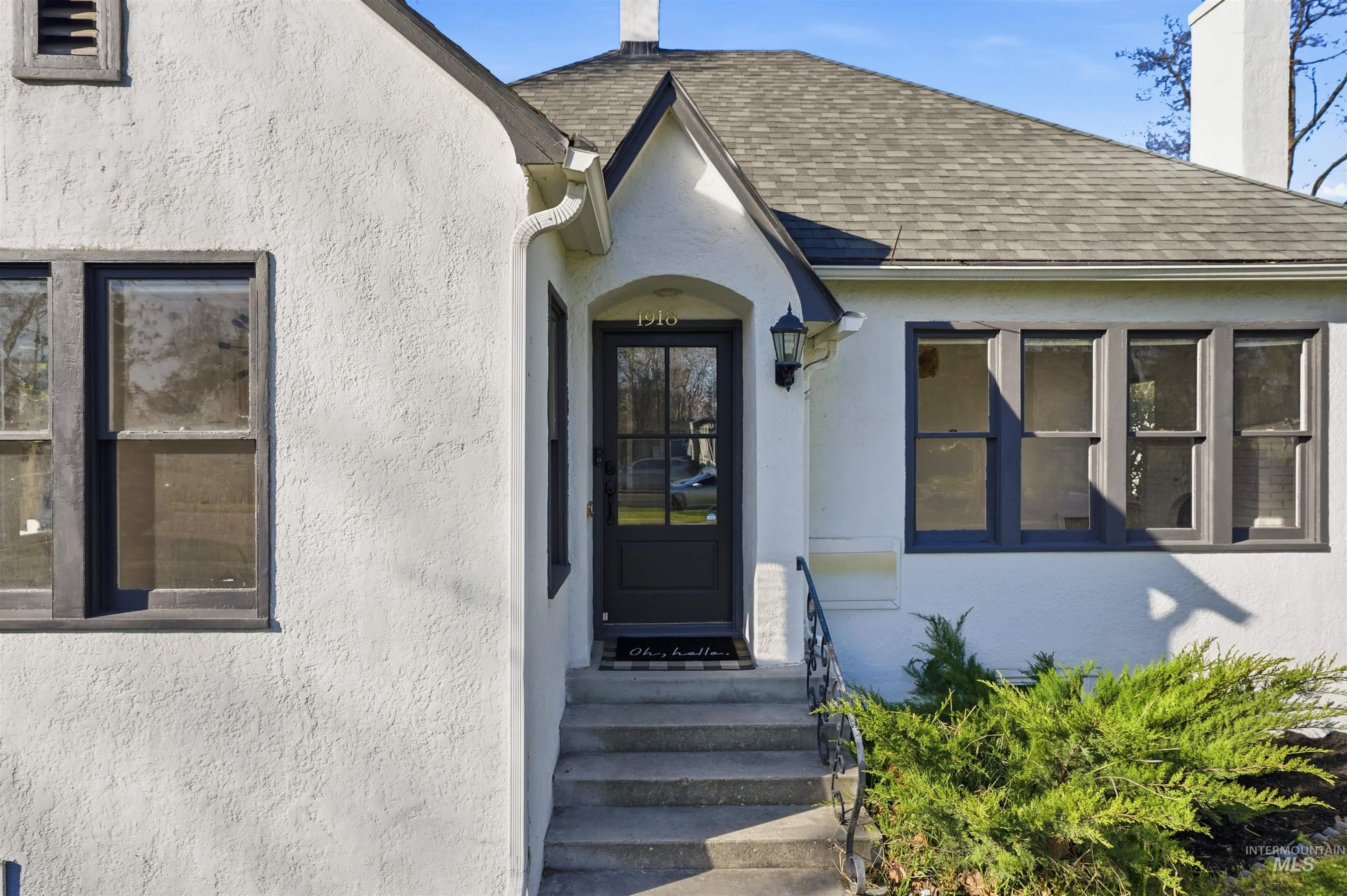 1918&1920 Cleveland Blvd, Caldwell, Idaho 83605, 2 Bedrooms, 1 Bathroom, Residential Income For Sale, Price $449,000, 98983980