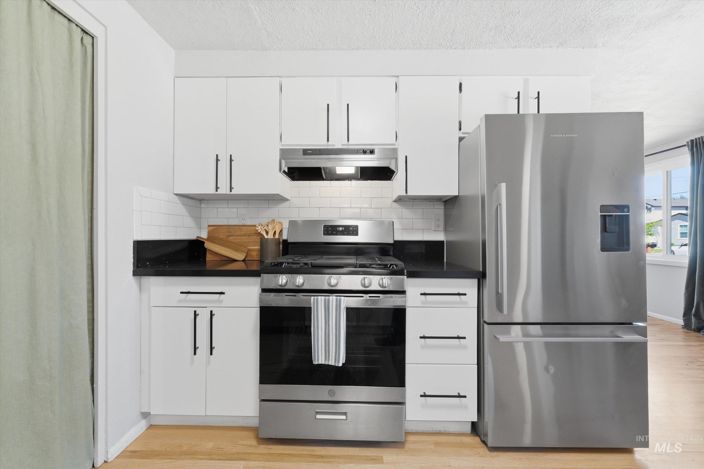 2803 W Lemhi St., Boise, Idaho 83705, 3 Bedrooms, 1 Bathroom, Residential For Sale, Price $400,000,MLS 98983981