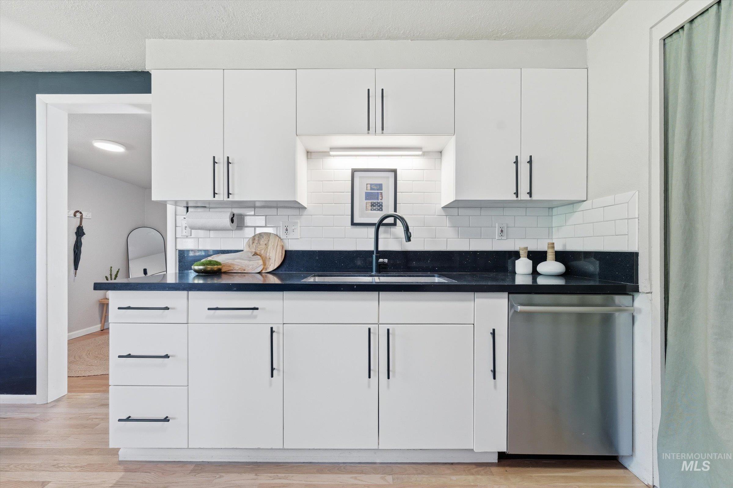 2803 W Lemhi St., Boise, Idaho 83705, 3 Bedrooms, 1 Bathroom, Residential For Sale, Price $400,000,MLS 98983981