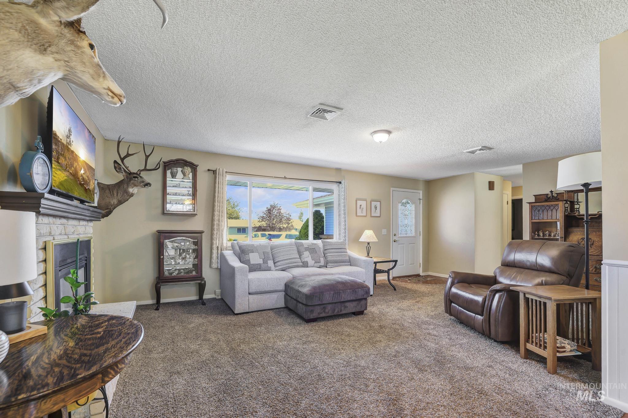 255 Sage St, Kimberly, Idaho 83341, 5 Bedrooms, 3 Bathrooms, Residential For Sale, Price $399,000,MLS 98983982