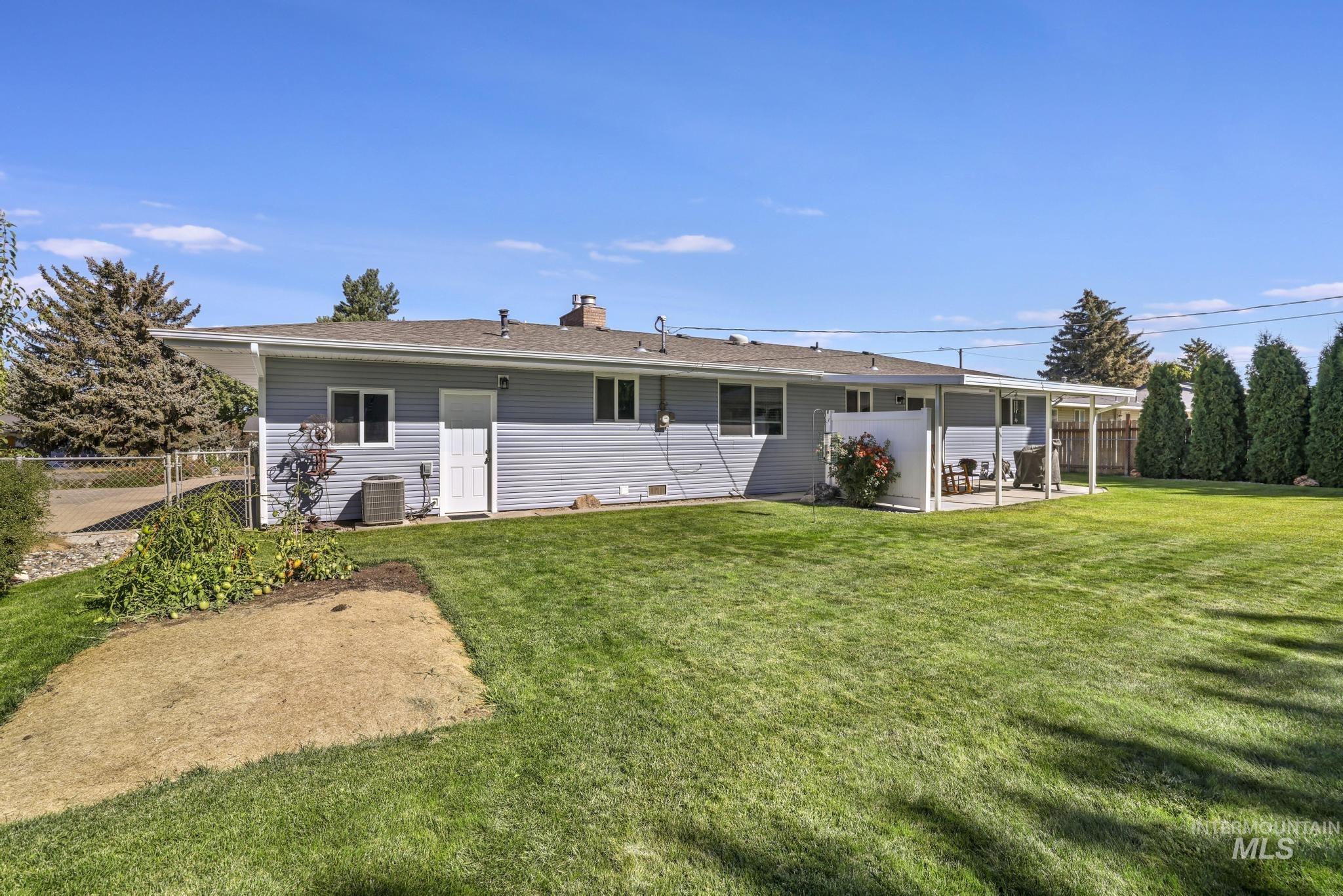 255 Sage St, Kimberly, Idaho 83341, 5 Bedrooms, 3 Bathrooms, Residential For Sale, Price $399,000,MLS 98983982