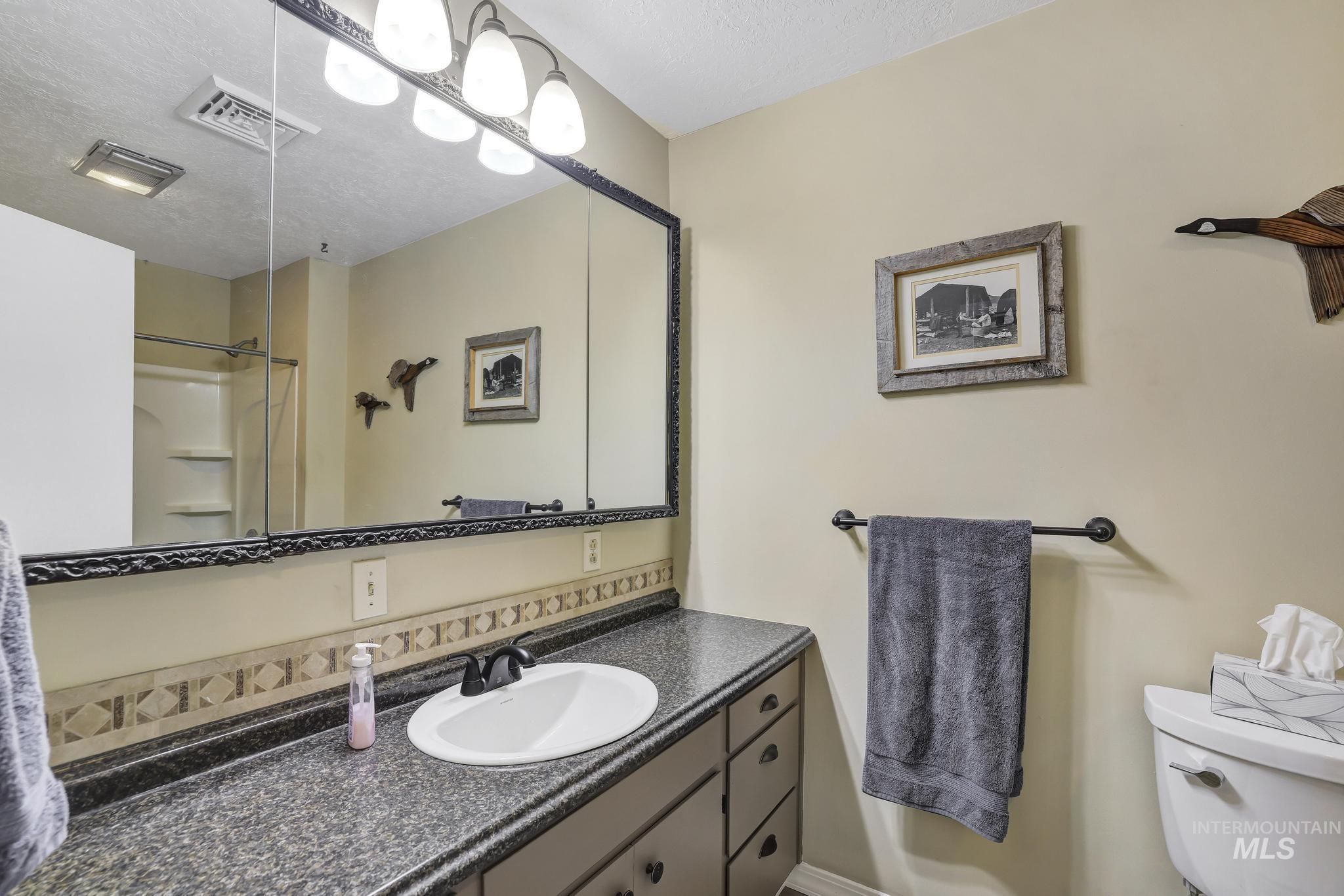 255 Sage St, Kimberly, Idaho 83341, 5 Bedrooms, 3 Bathrooms, Residential For Sale, Price $399,000,MLS 98983982