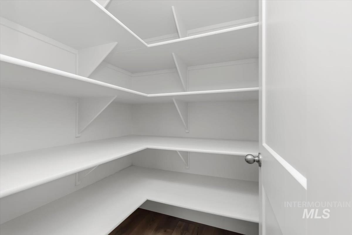 2124 Justine Ct, Fruitland, Idaho 83619, 3 Bedrooms, 2 Bathrooms, Residential For Sale, Price $449,900,MLS 98983983