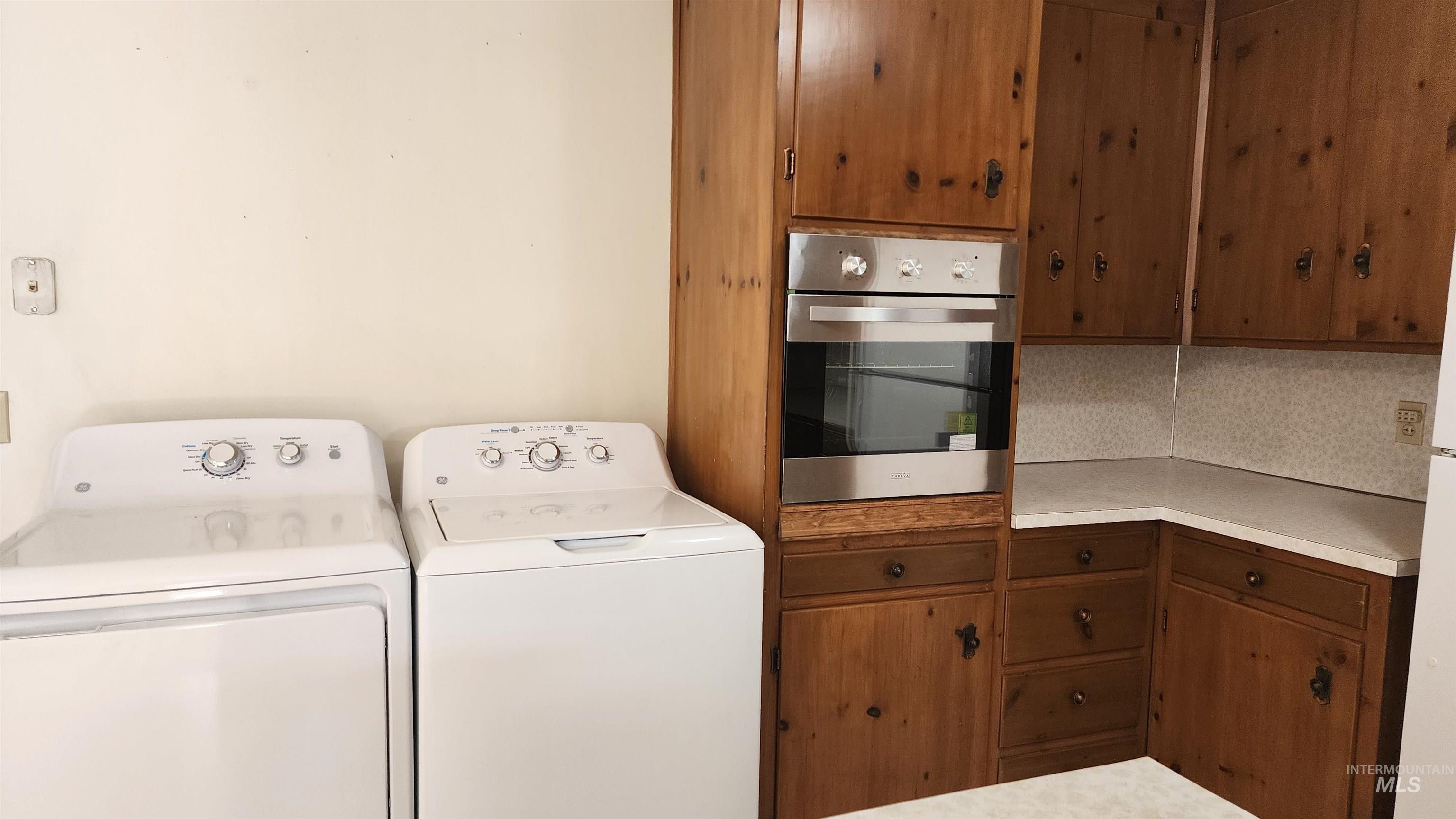 812 Walk Ln, Clarkston, Idaho 99403, 3 Bedrooms, 1 Bathroom, Residential For Sale, Price $320,000, 98983984