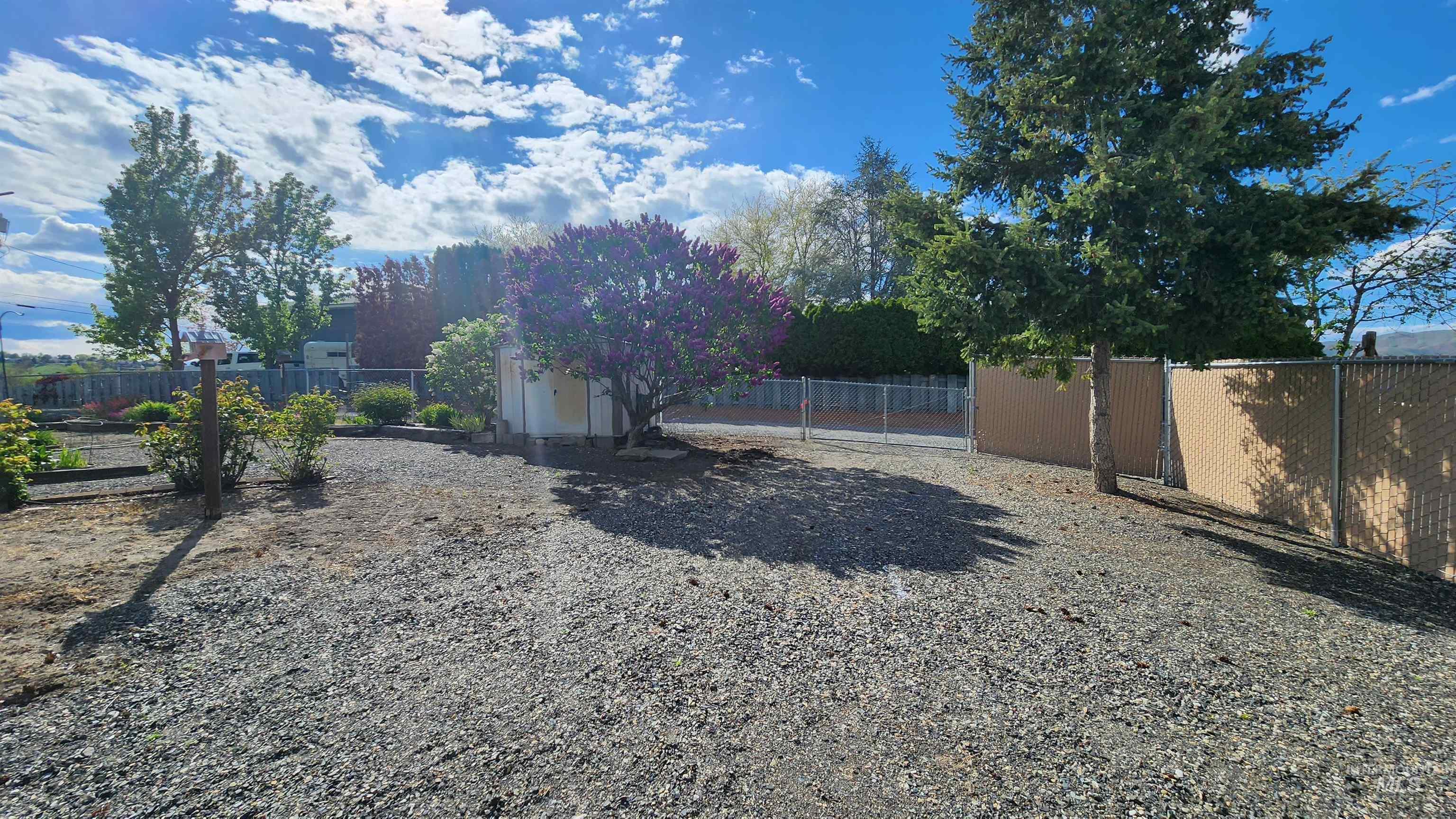 812 Walk Ln, Clarkston, Idaho 99403, 3 Bedrooms, 1 Bathroom, Residential For Sale, Price $320,000, 98983984