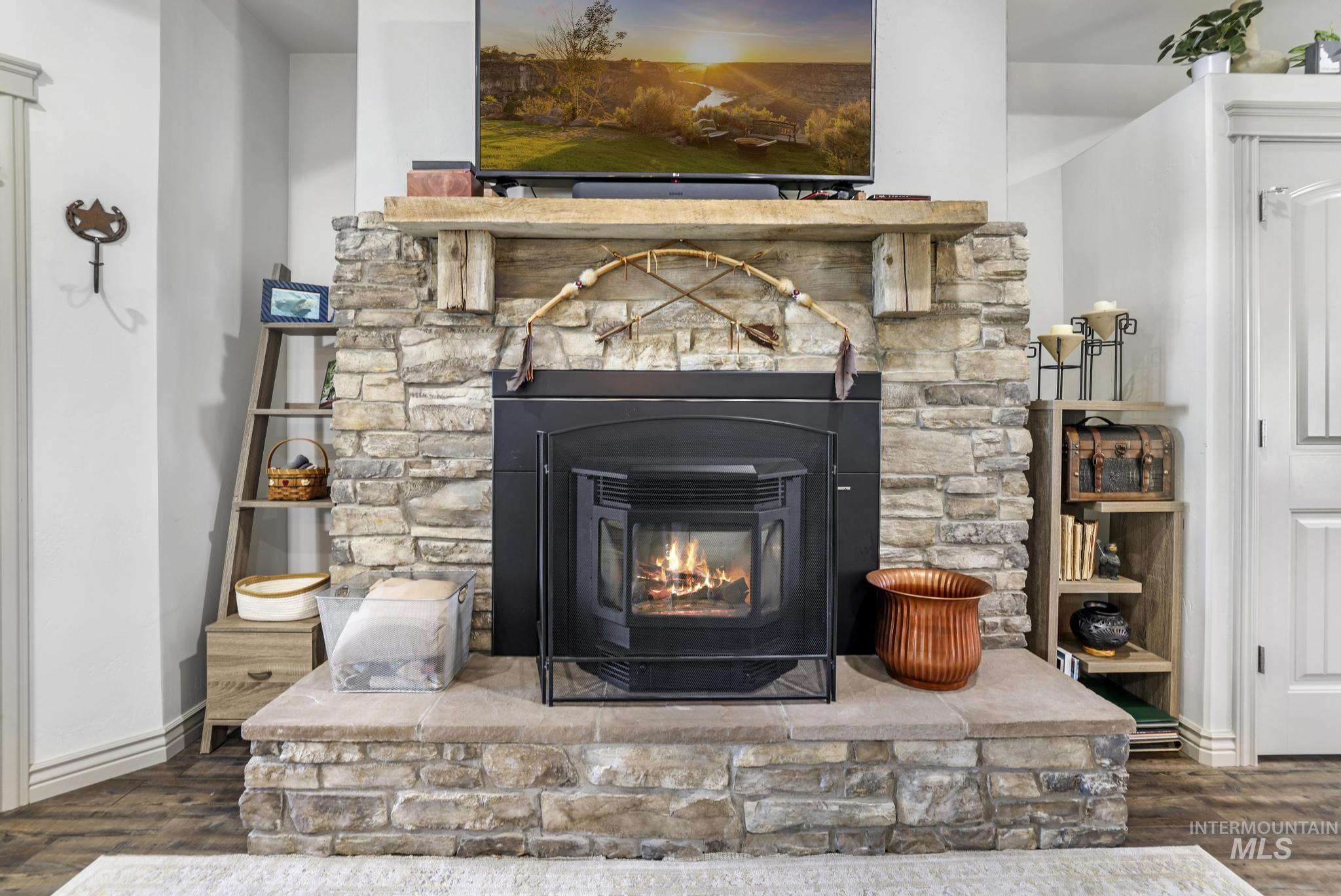 4485 Silver creek Rd, Buhl, Idaho 83316, 3 Bedrooms, 2 Bathrooms, Residential For Sale, Price $699,000,MLS 98983986