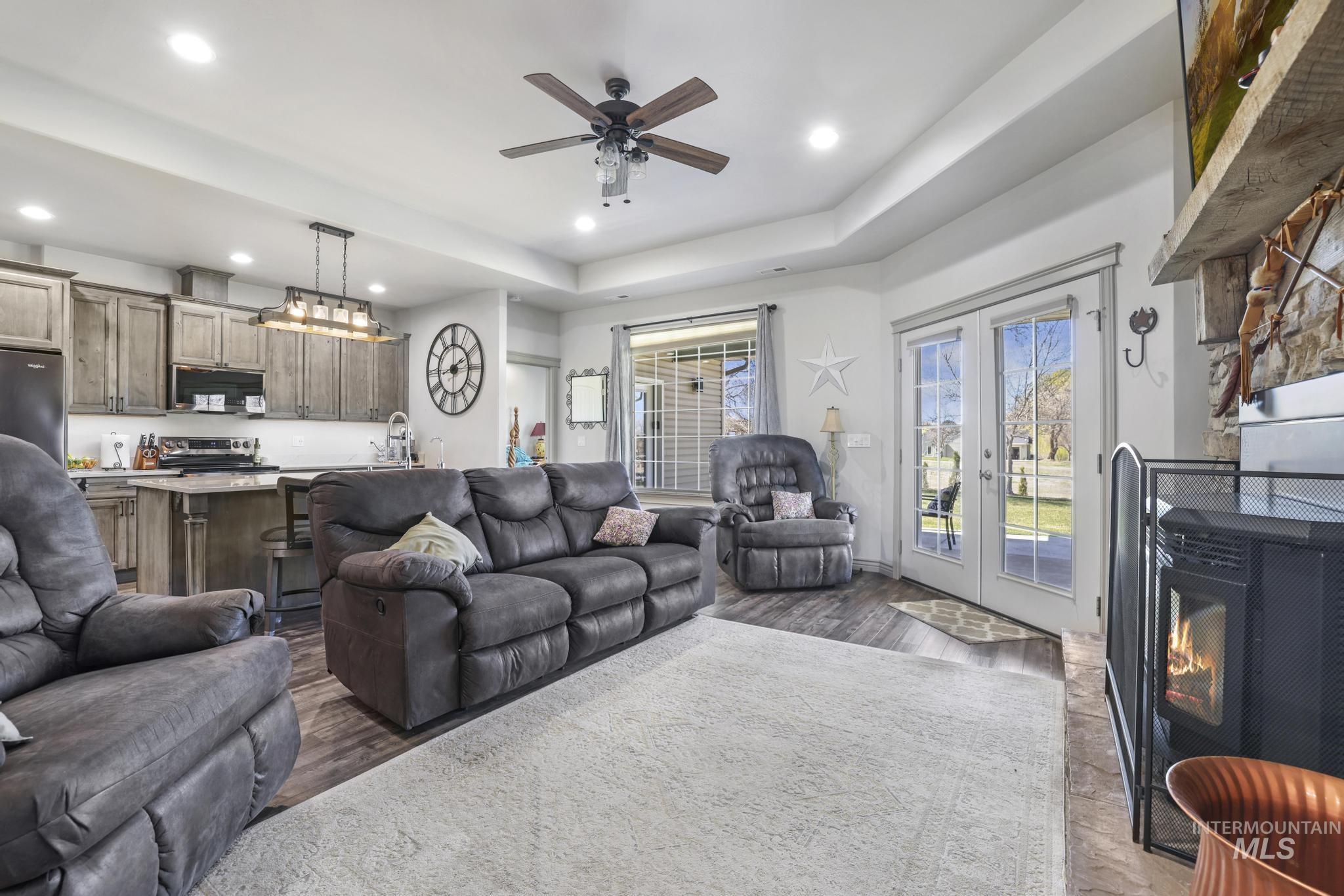 4485 Silver creek Rd, Buhl, Idaho 83316, 3 Bedrooms, 2 Bathrooms, Residential For Sale, Price $699,000,MLS 98983986