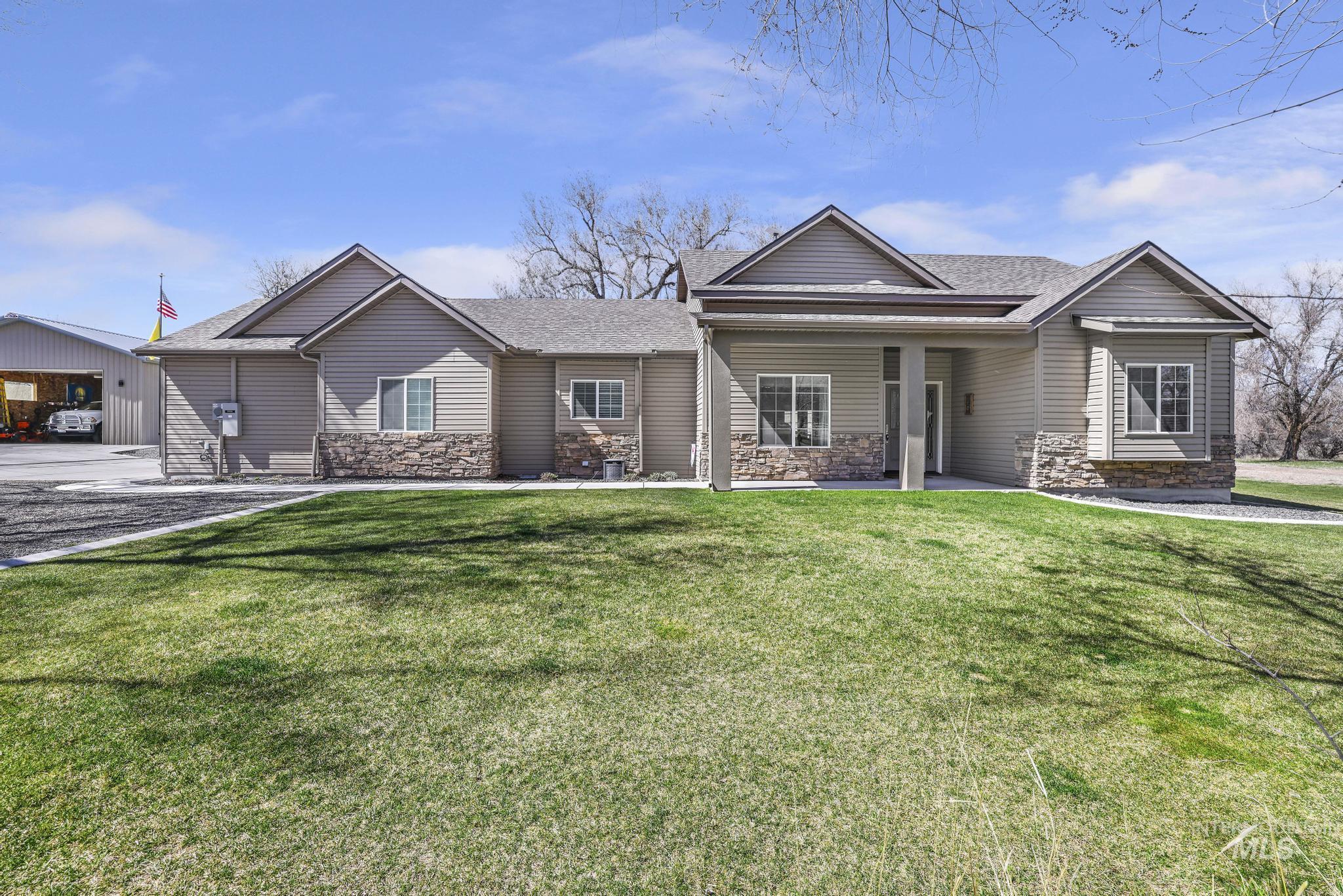 4485 Silver creek Rd, Buhl, Idaho 83316, 3 Bedrooms, 2 Bathrooms, Residential For Sale, Price $699,000,MLS 98983986