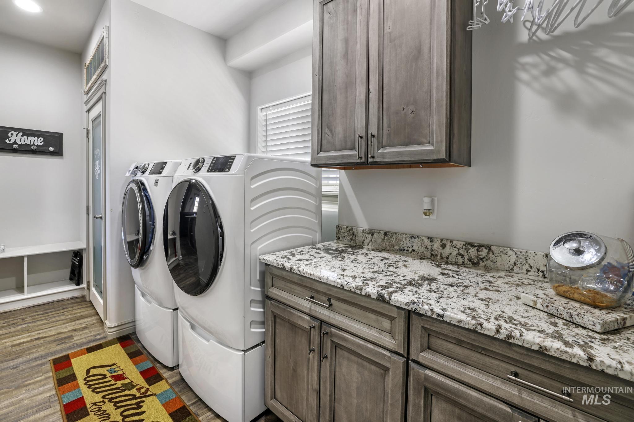 4485 Silver creek Rd, Buhl, Idaho 83316, 3 Bedrooms, 2 Bathrooms, Residential For Sale, Price $699,000,MLS 98983986