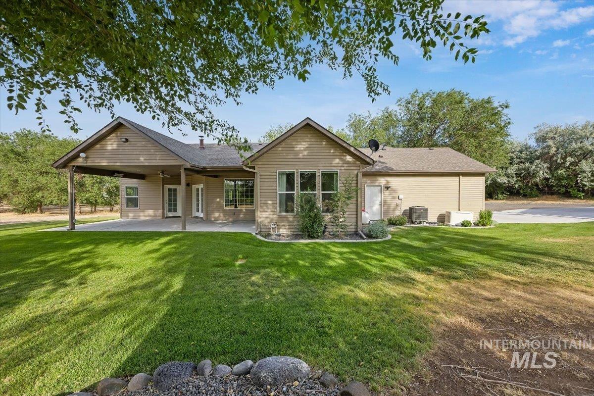 4485 Silver creek Rd, Buhl, Idaho 83316, 3 Bedrooms, 2 Bathrooms, Residential For Sale, Price $699,000, 98983986
