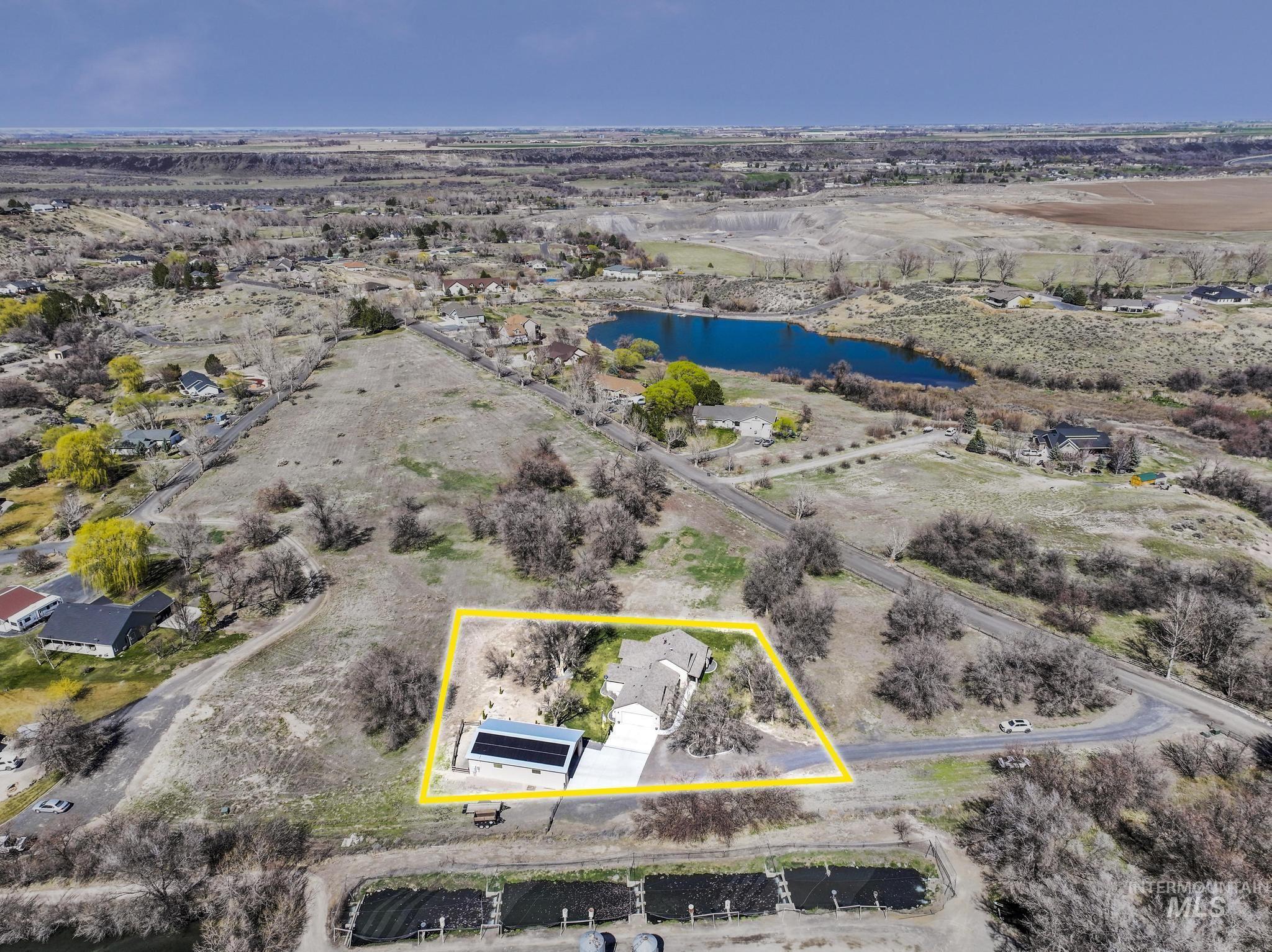 4485 Silver creek Rd, Buhl, Idaho 83316, 3 Bedrooms, 2 Bathrooms, Residential For Sale, Price $699,000,MLS 98983986