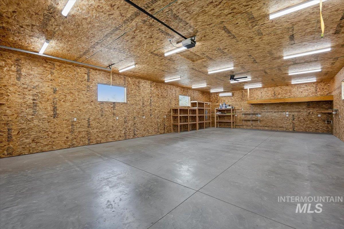 4485 Silver creek Rd, Buhl, Idaho 83316, 3 Bedrooms, 2 Bathrooms, Residential For Sale, Price $699,000, 98983986