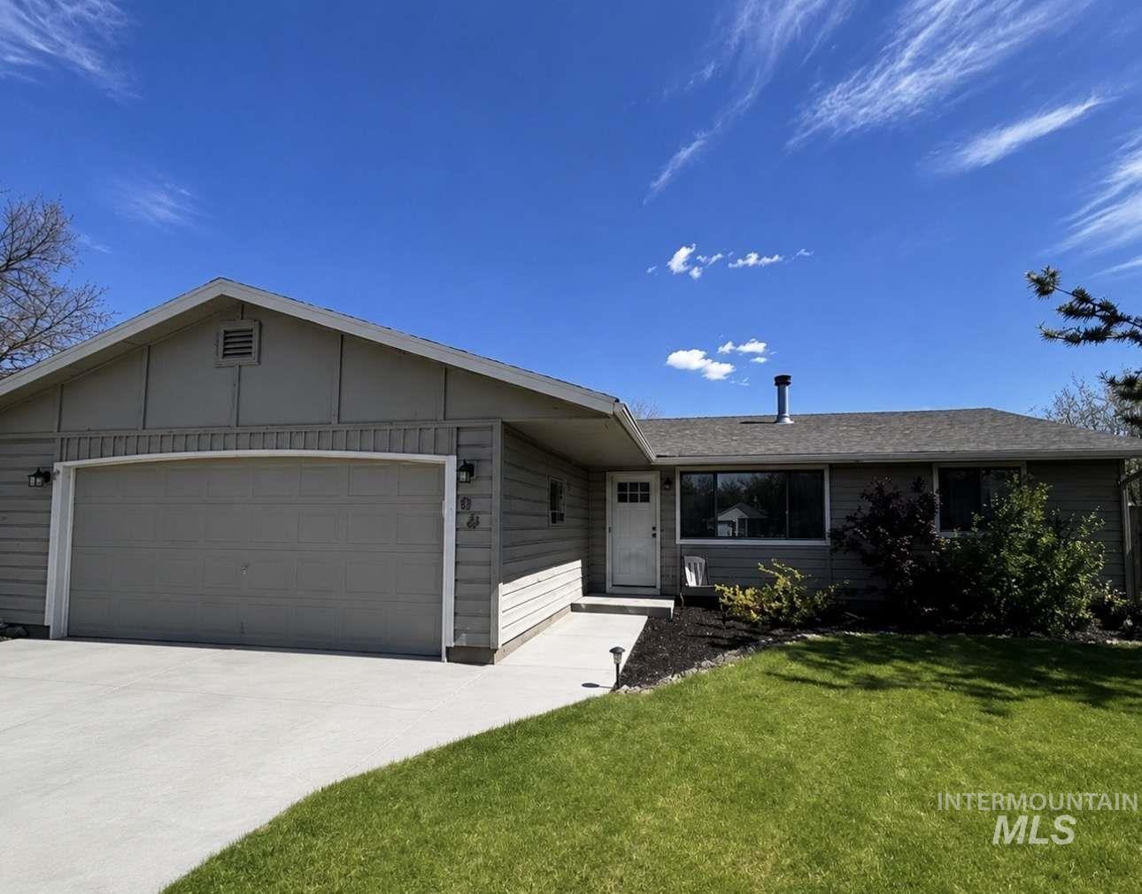 50 S Honey Dr, Nampa, Idaho 83687, 3 Bedrooms, 2 Bathrooms, Residential For Sale, Price $366,000,MLS 98983987