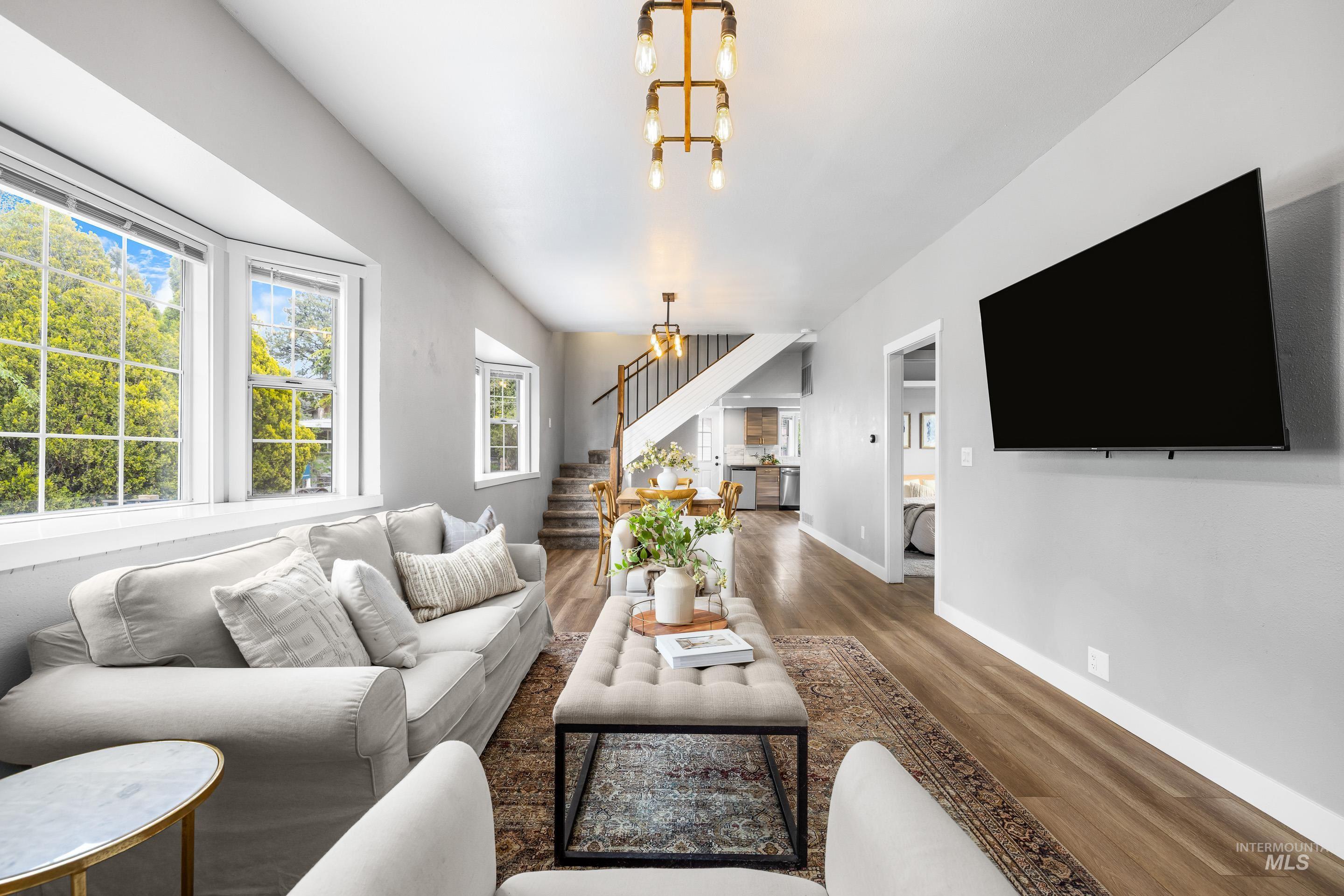 1936 S Leadville, Boise, Idaho 83706, 3 Bedrooms, 2 Bathrooms, Residential For Sale, Price $479,999, 98983988