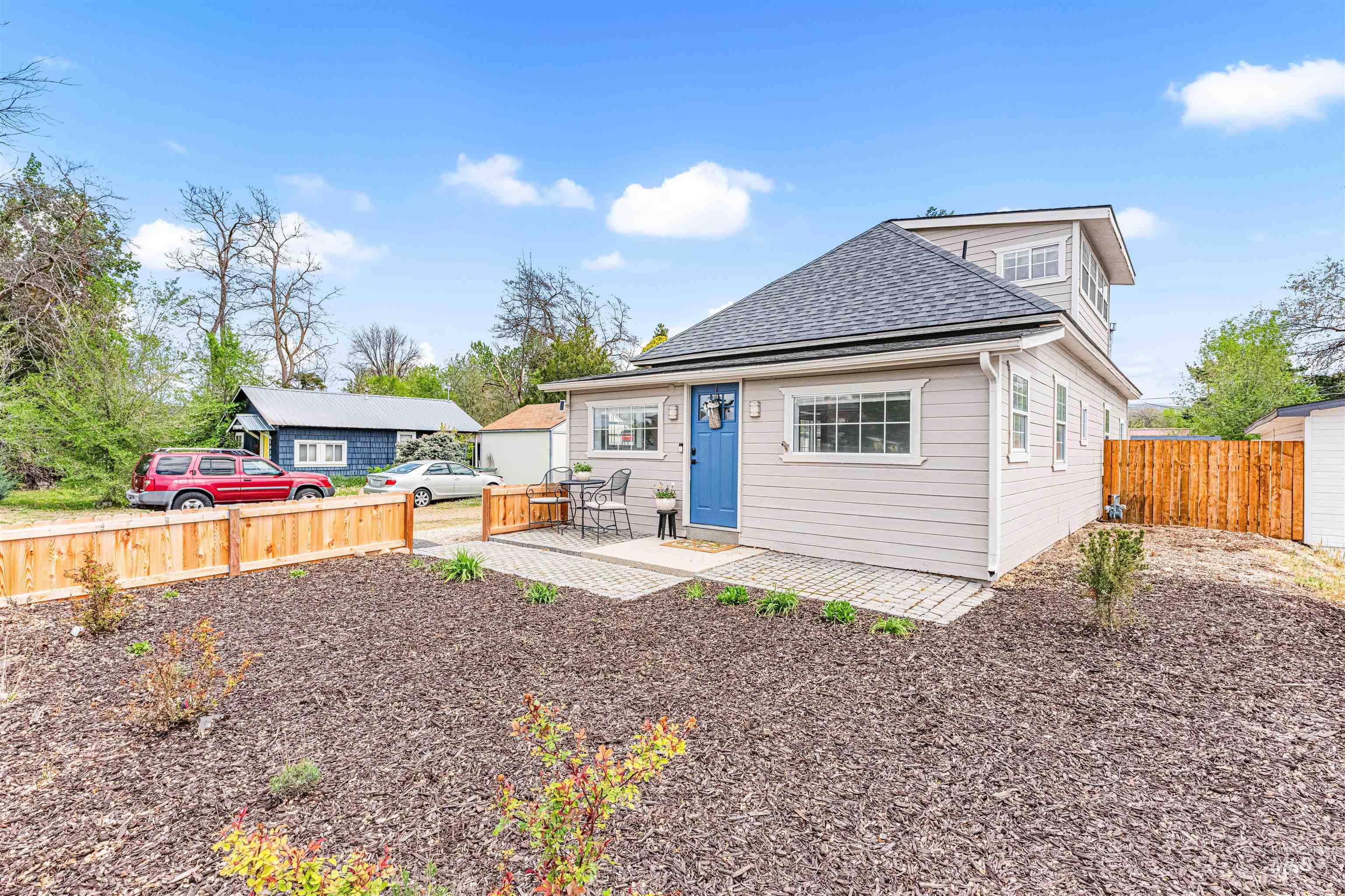 1936 S Leadville, Boise, Idaho 83706, 3 Bedrooms, 2 Bathrooms, Residential For Sale, Price $479,999, 98983988