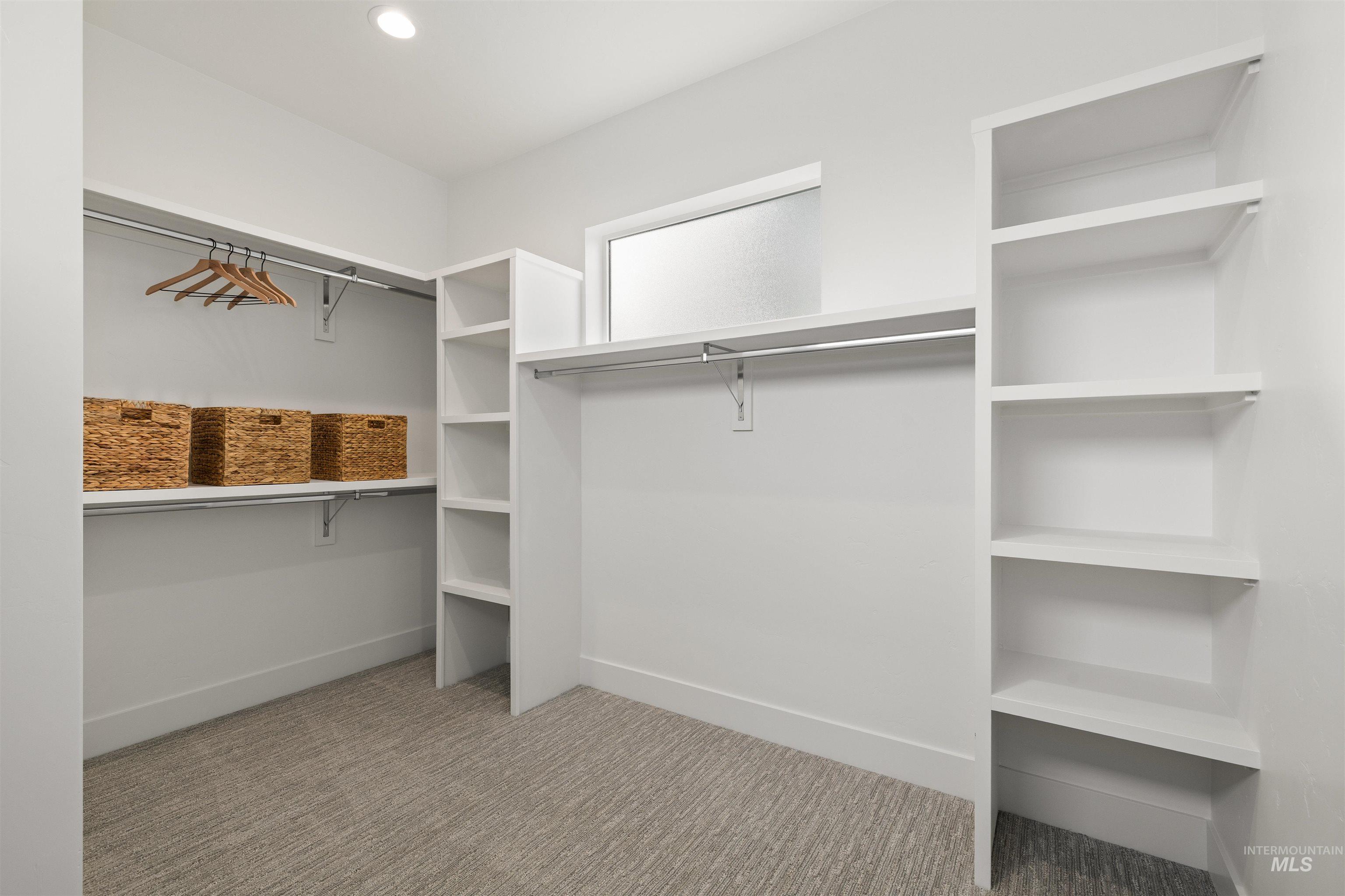 2270 E Monhegan Drive, Eagle, Idaho 83616-0000, 3 Bedrooms, 2.5 Bathrooms, Residential For Sale, Price $799,900, 98983989